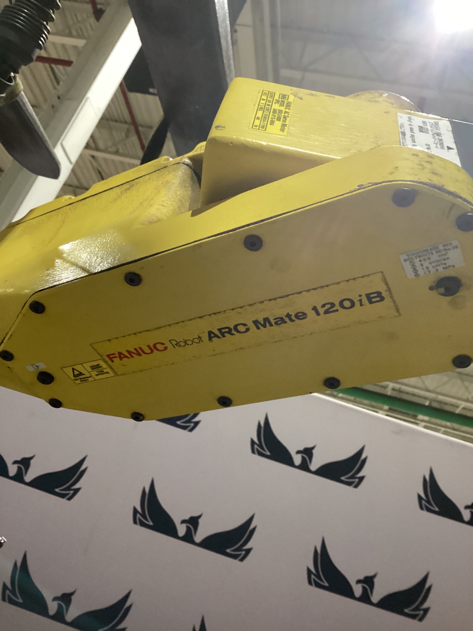 FANUC ArcMate 120iB/10L 6-Axis Welding Robot USED 1