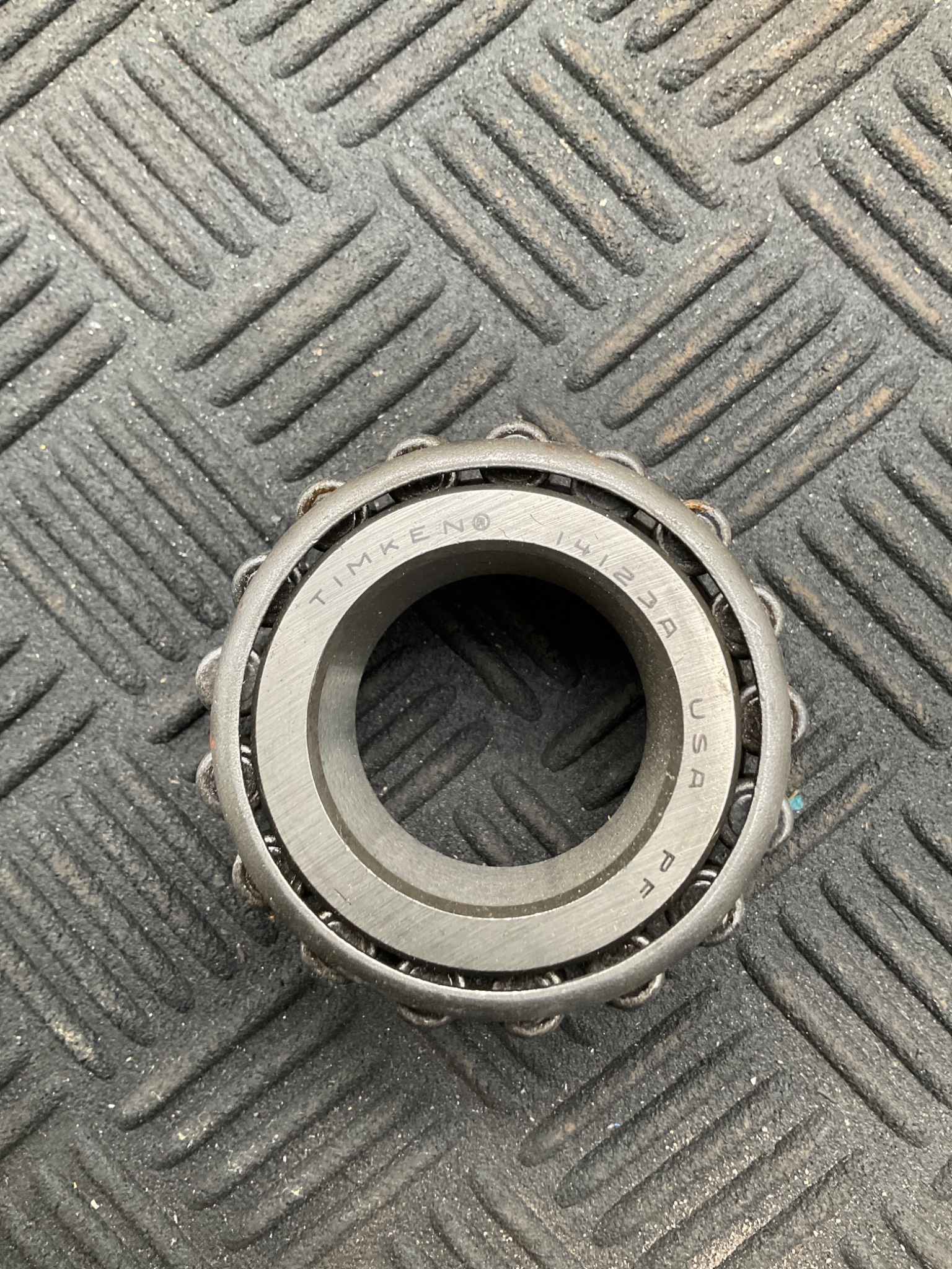 TIMKEN 14123A Tapered Roller Bearing Cone NEW 2