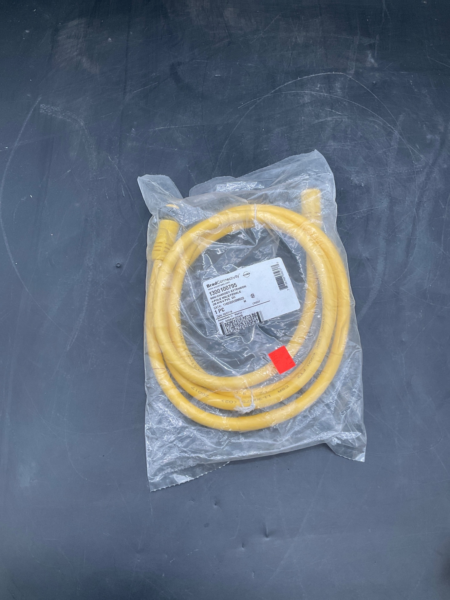 BRAD CONNECTIVITY 114030A38M020 Mini-Change Cordset 4-Pin 2M 600V PVC NEW 1