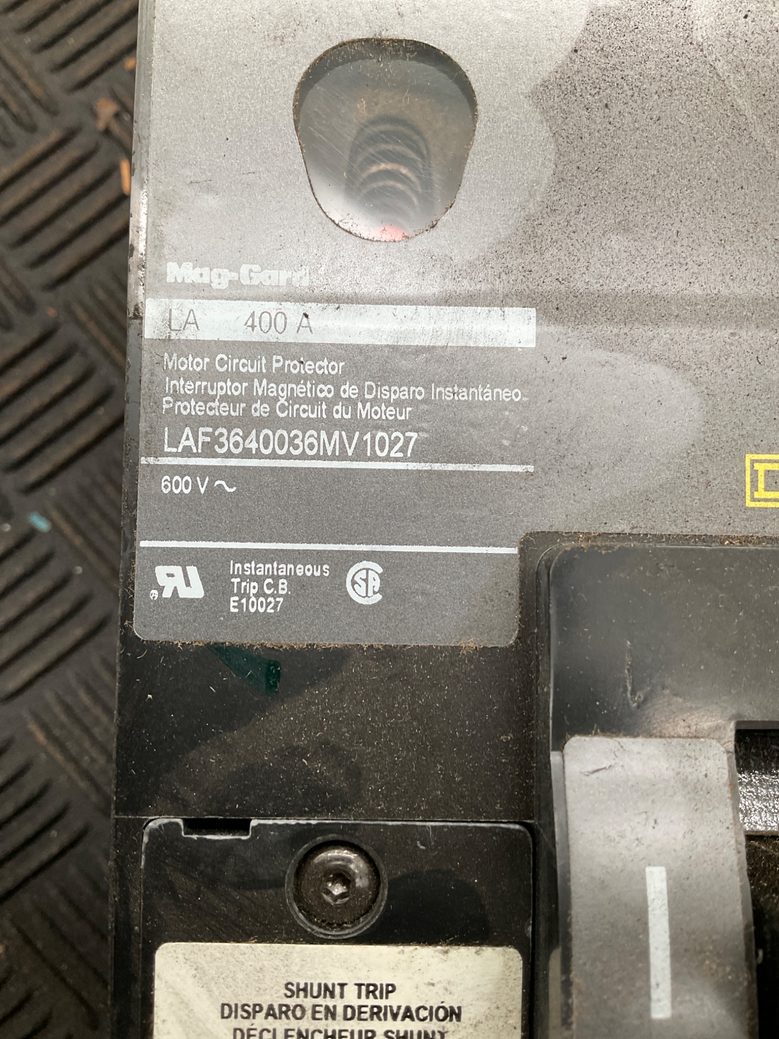 SQUARE D LAF3640036MV1027 Circuit Breaker 3P 600VAC 400A USED 2
