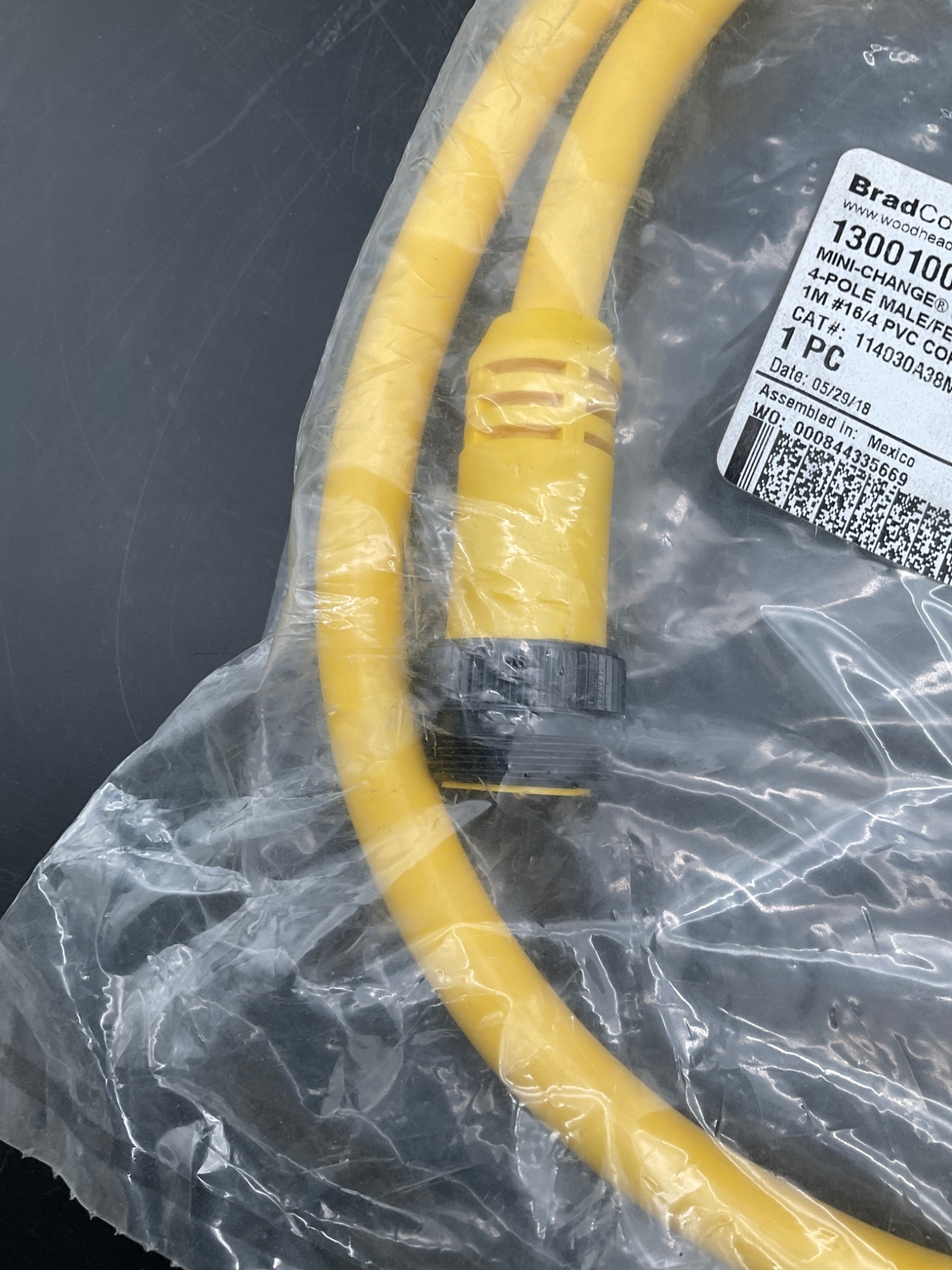 BRAD CONNECTIVITY 114030A38M010 Mini-Change Cordset 4-Pin 1M NEW 3