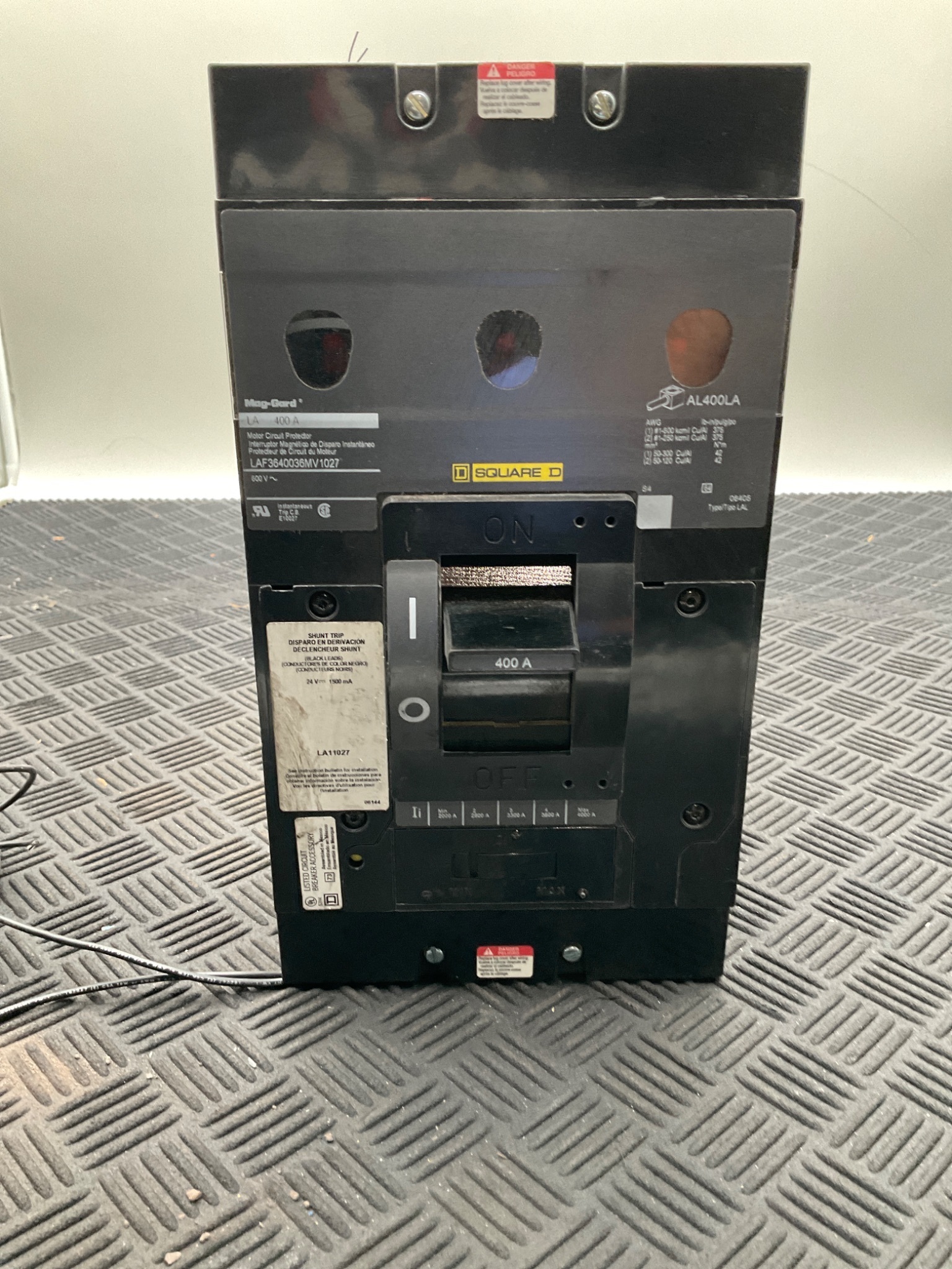 SQUARE D LAF3640036MV1027 Circuit Breaker 3P 600VAC 400A USED 3