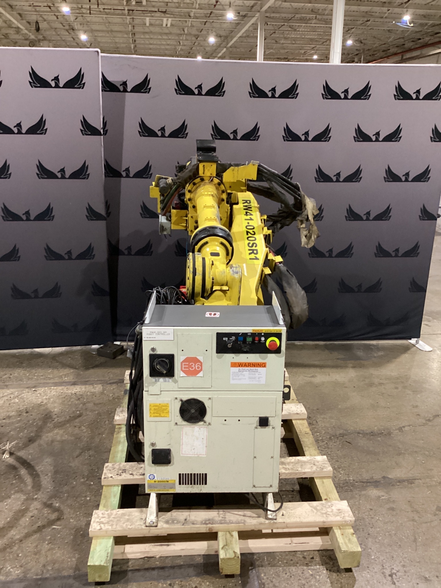 FANUC R-2000iB/210F Complete w/ R-30iB Controls USED 0