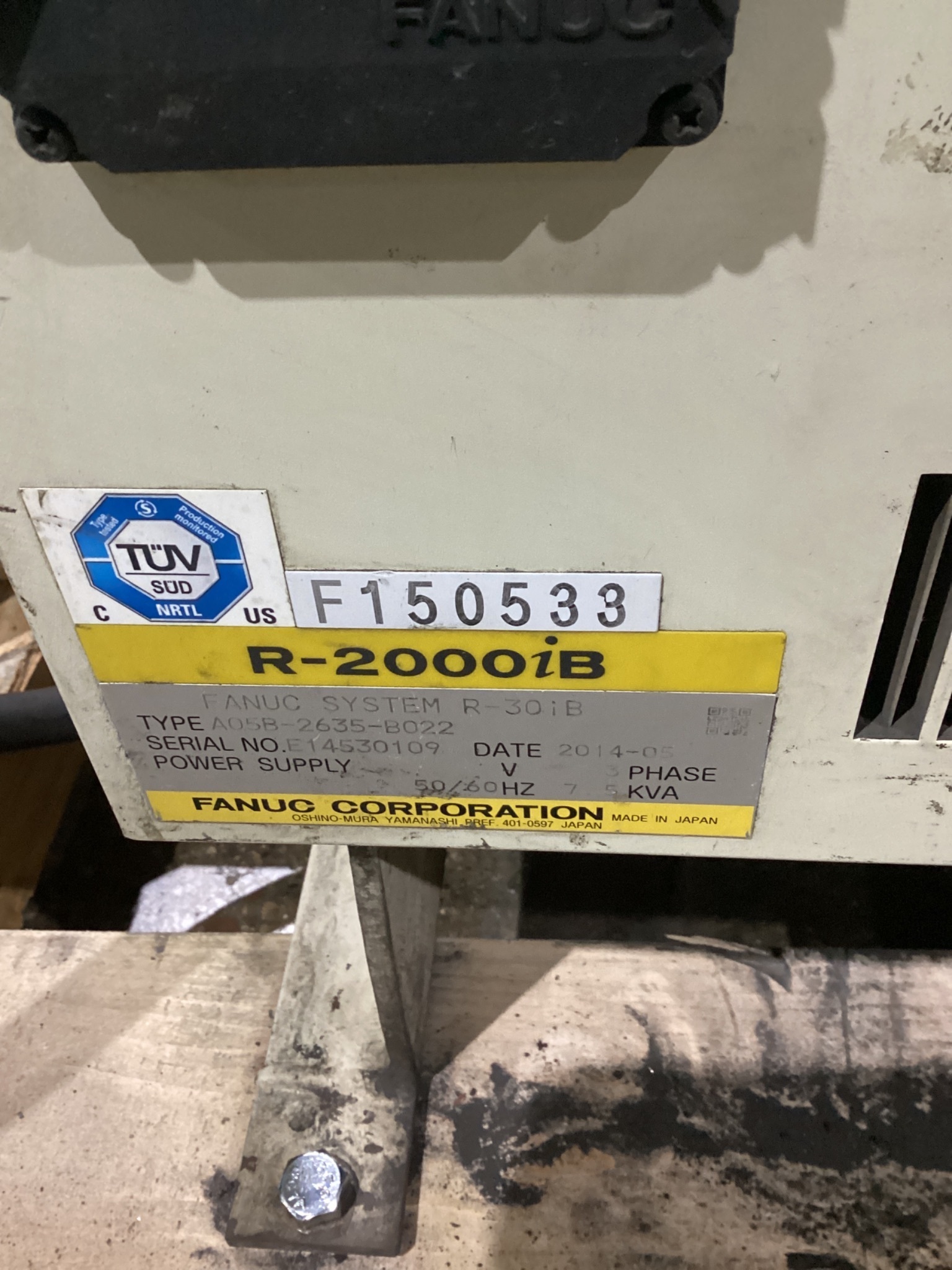 FANUC R-2000iB/210F Complete w/ R-30iB Controls USED 9