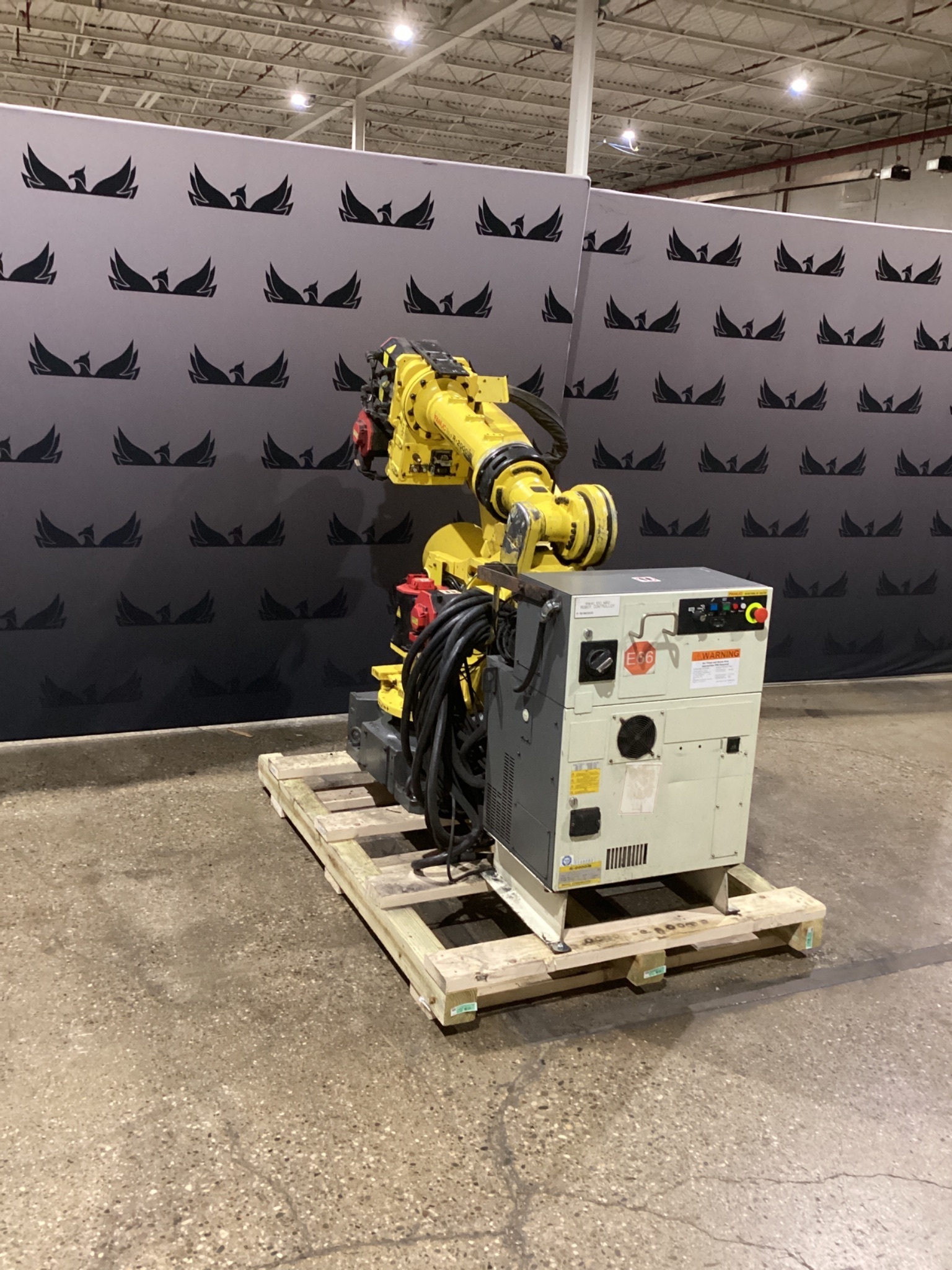 FANUC R-2000iB/210F Complete w/ R-30iB Controls USED 1