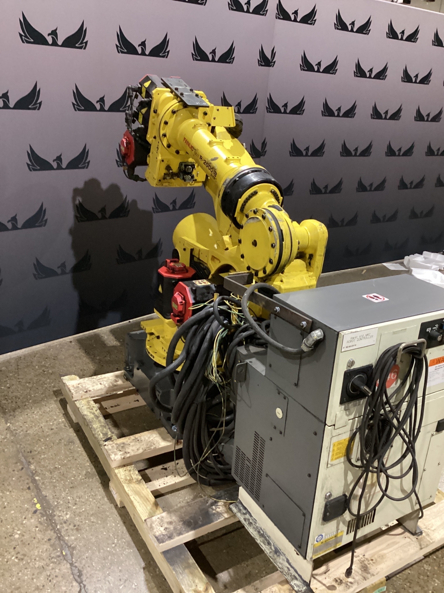 FANUC R-2000iB/210F Complete w/ R-30iB Controls USED 2