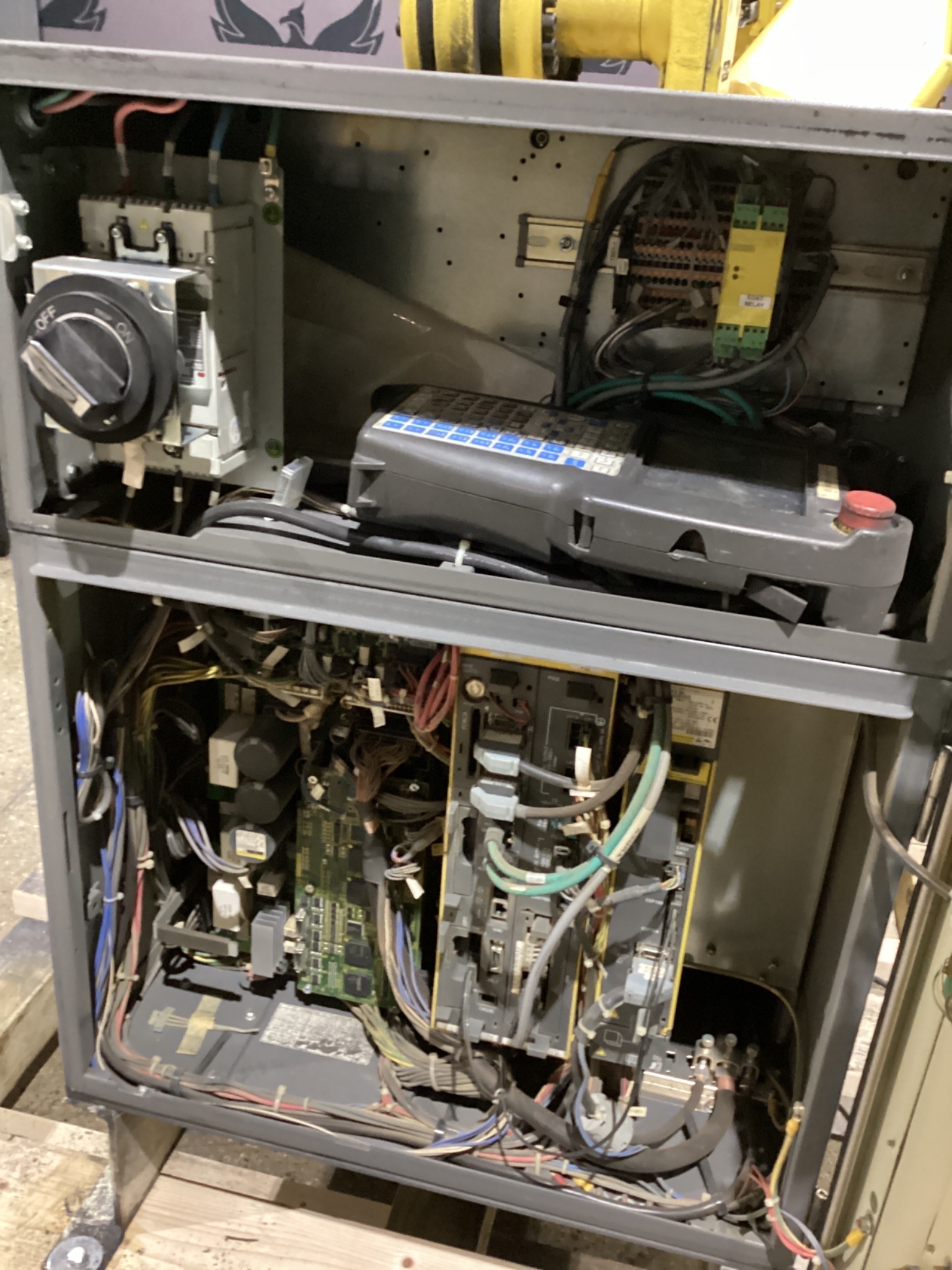 FANUC R-2000iB/210F Complete w/ R-30iB Controls USED 9