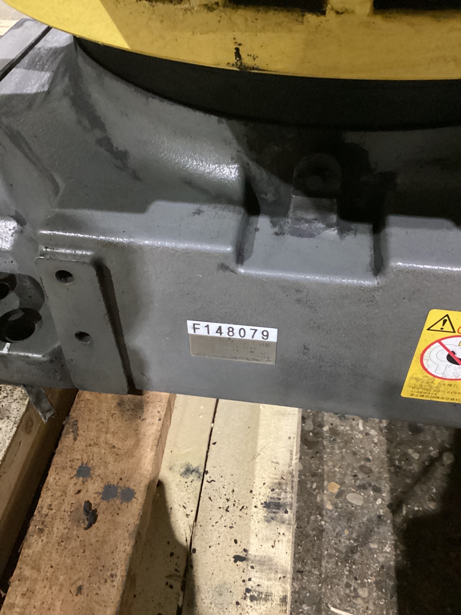 FANUC R-2000iB/210F Complete w/ R-30iB Controls USED 4