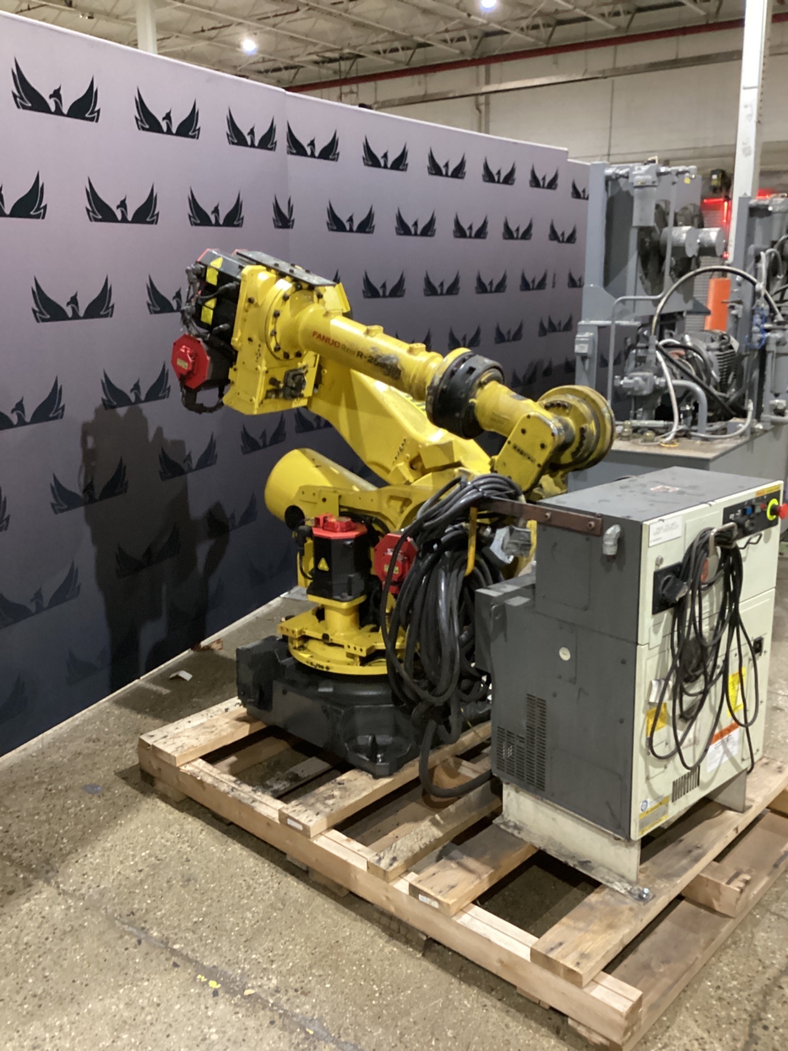 FANUC R-2000iB/210F Complete w/ R-30iB Controls USED 5