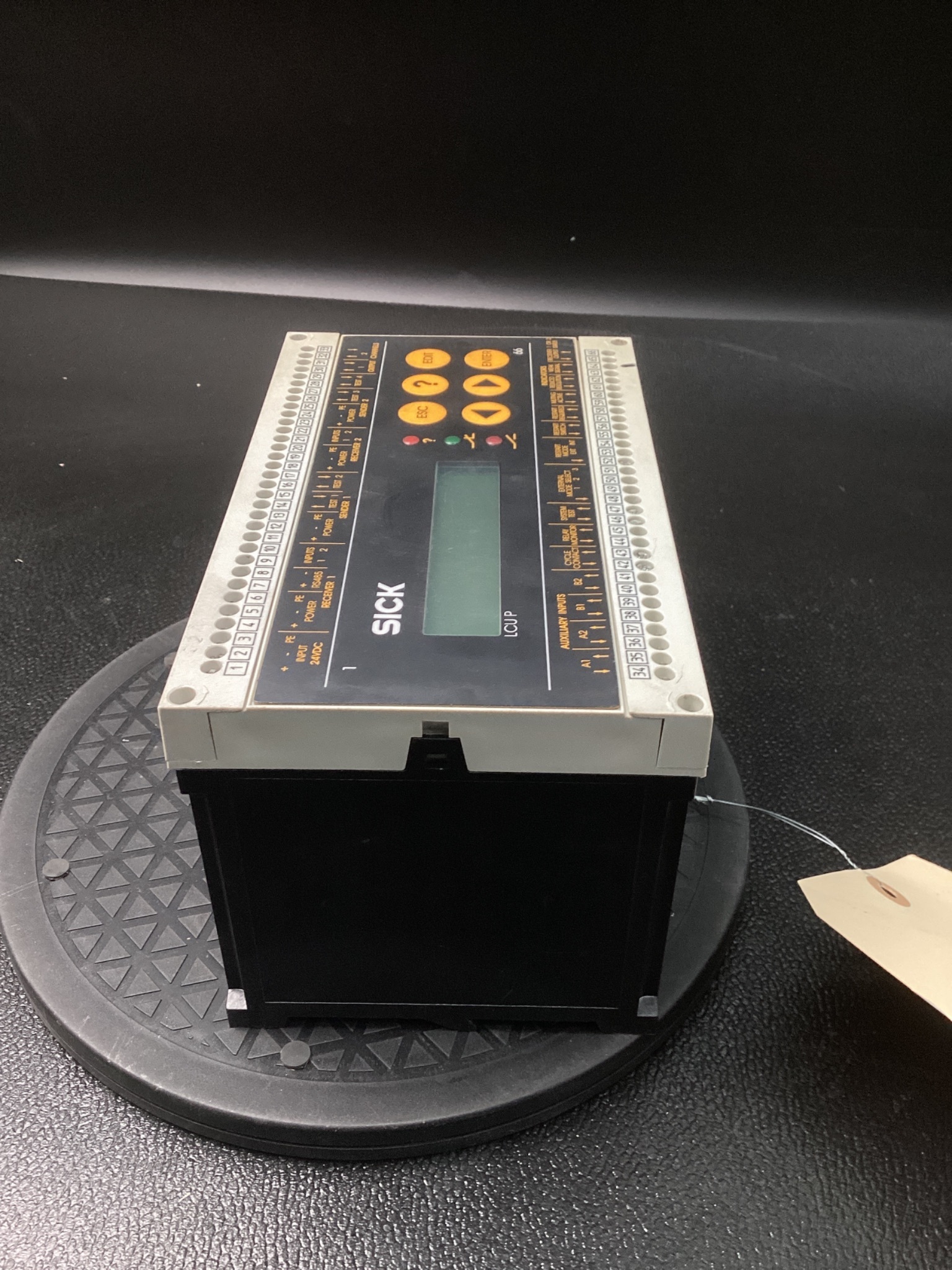SICK LCUP-400 Light Curtain Controller 24VDC 12W USED 1