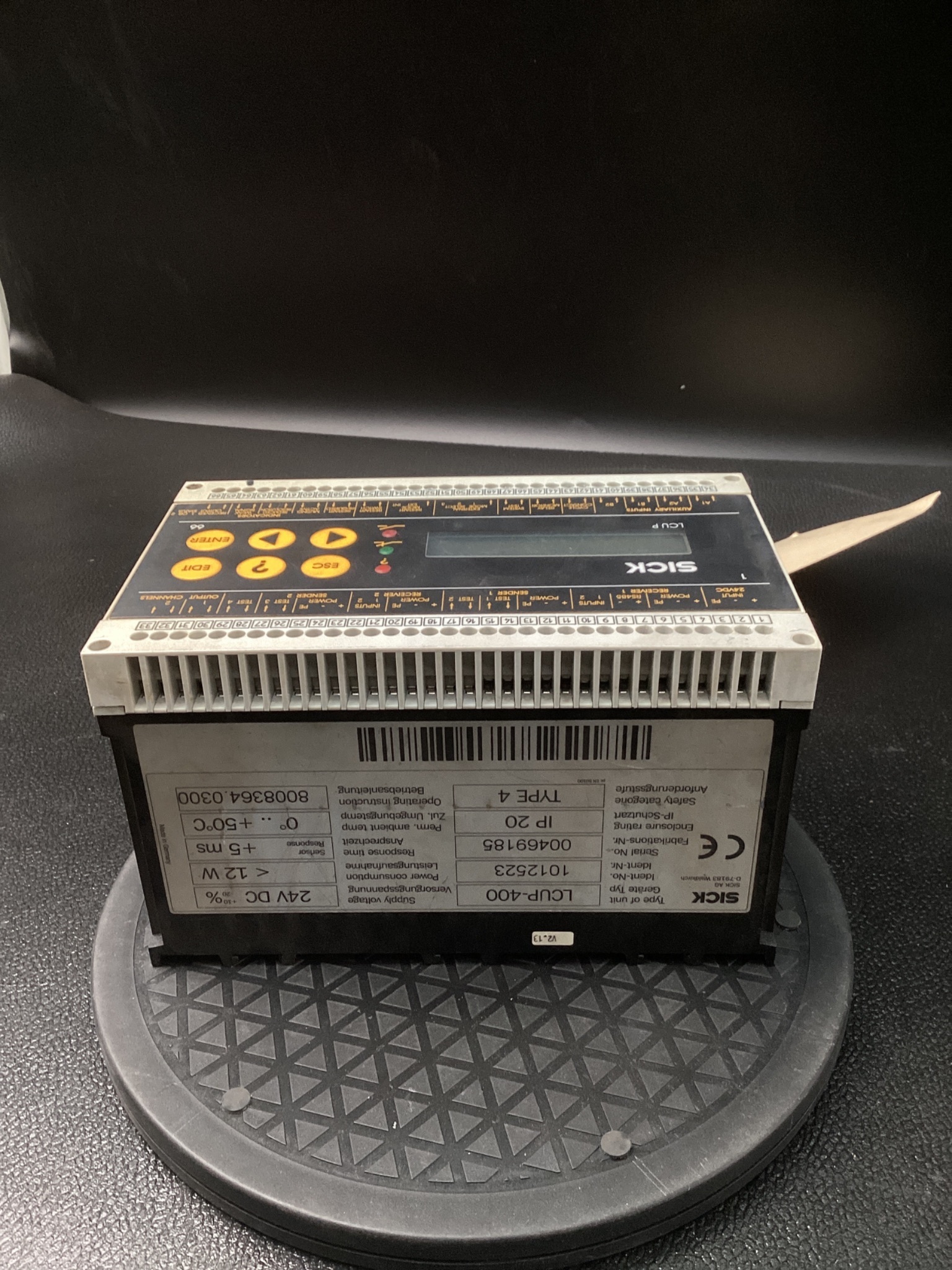 SICK LCUP-400 Light Curtain Controller 24VDC 12W USED 2