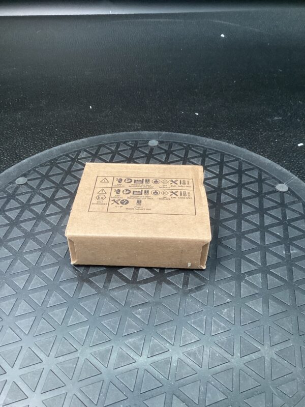 Used SIEMENS 6ES7 131-6BF01-0BA0 PLC Input and Output Modules IGAM2780196