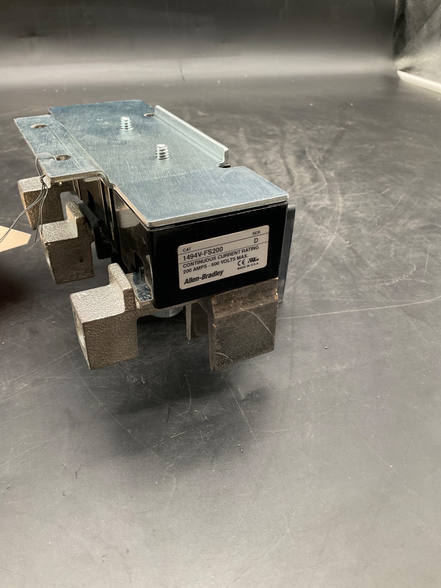 ALLEN BRADLEY 1494V-FS200 Fuse Block 200A 600V USED 2