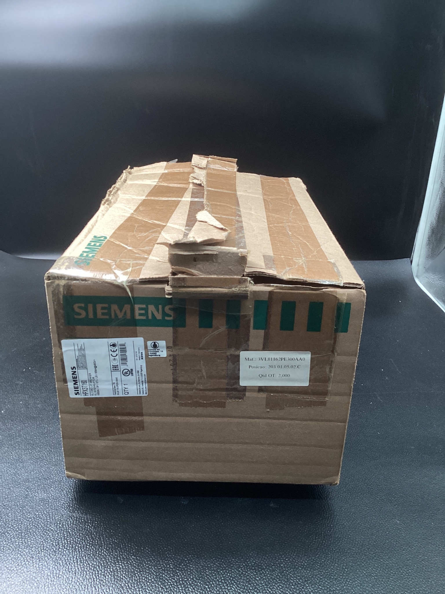 SIEMENS HPX3T160 1600A 3-Pole Circuit Breaker NEW 3