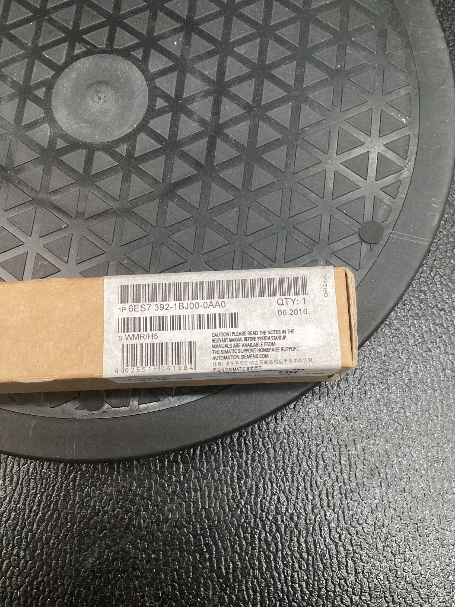 SIEMENS 6ES7 392-1BJ00-0AA0 SIMATIC S7-300 20-Pin Front Connector NEW 4