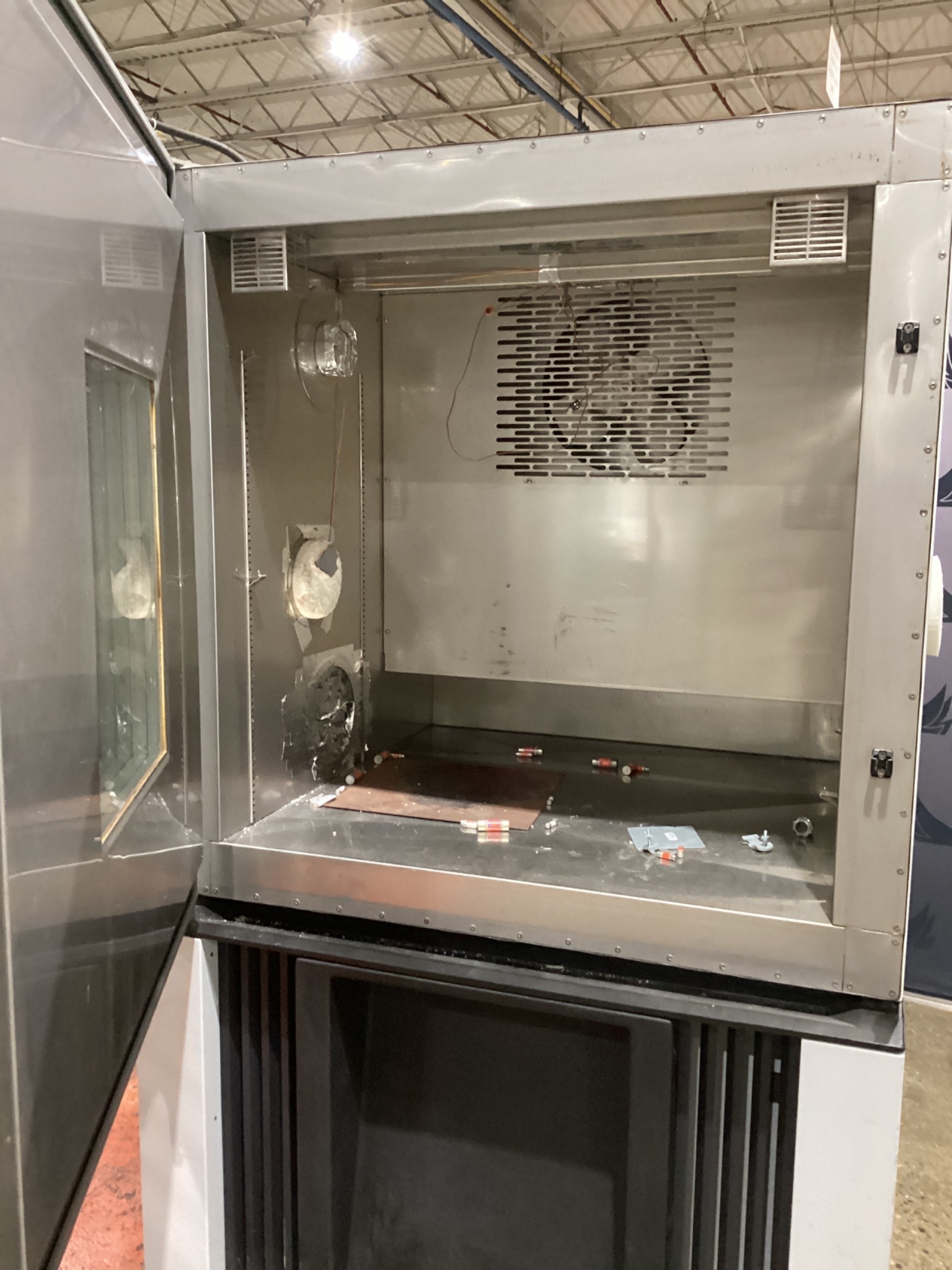 THERMOTRON SE-600-10-10 ENVIRONMENTAL CHAMBERS USED 1