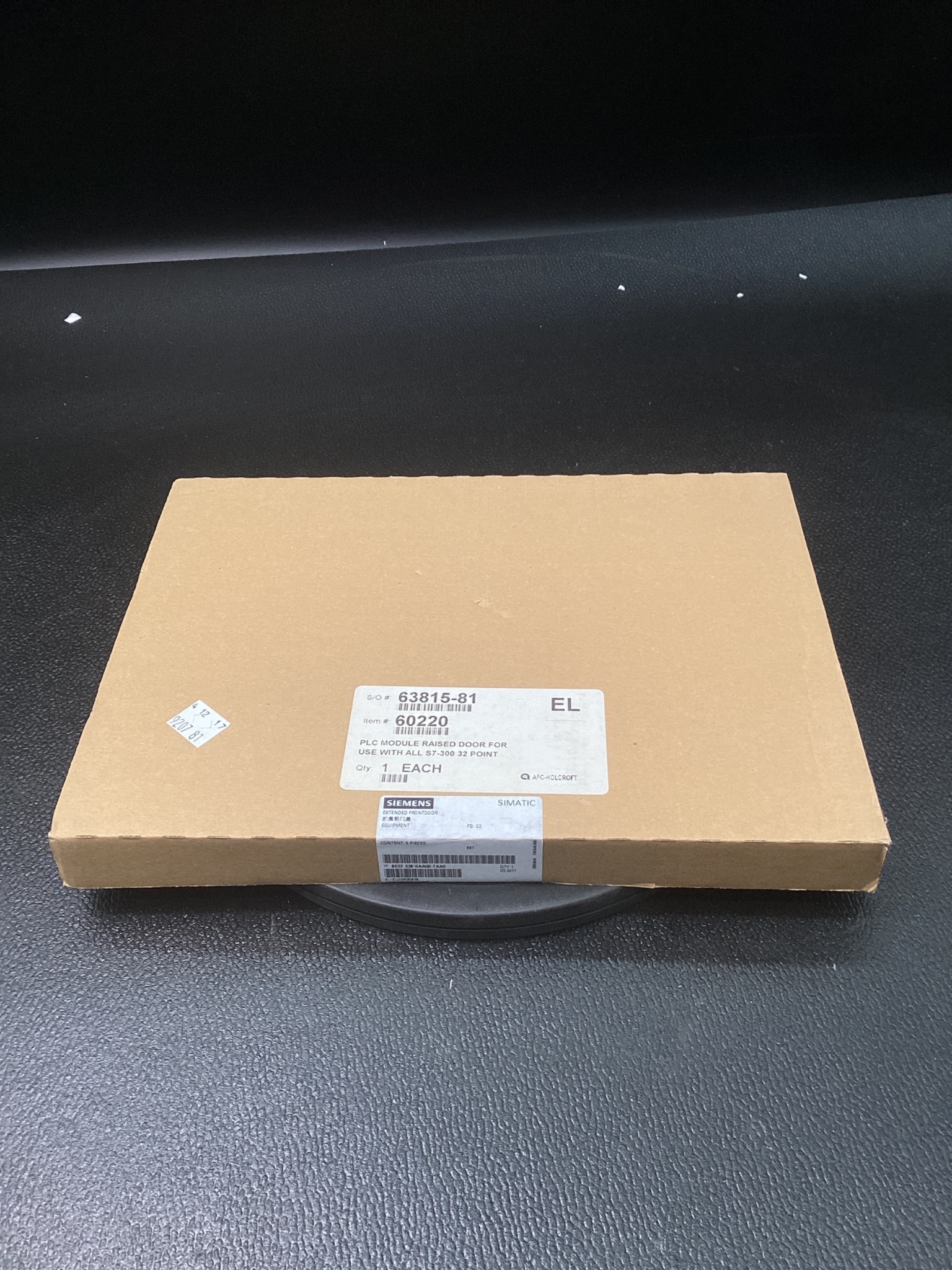 SIEMENS 6ES7 328-0AA00-7AA0 SIMATIC S7-300 Front Door Module NEW 0