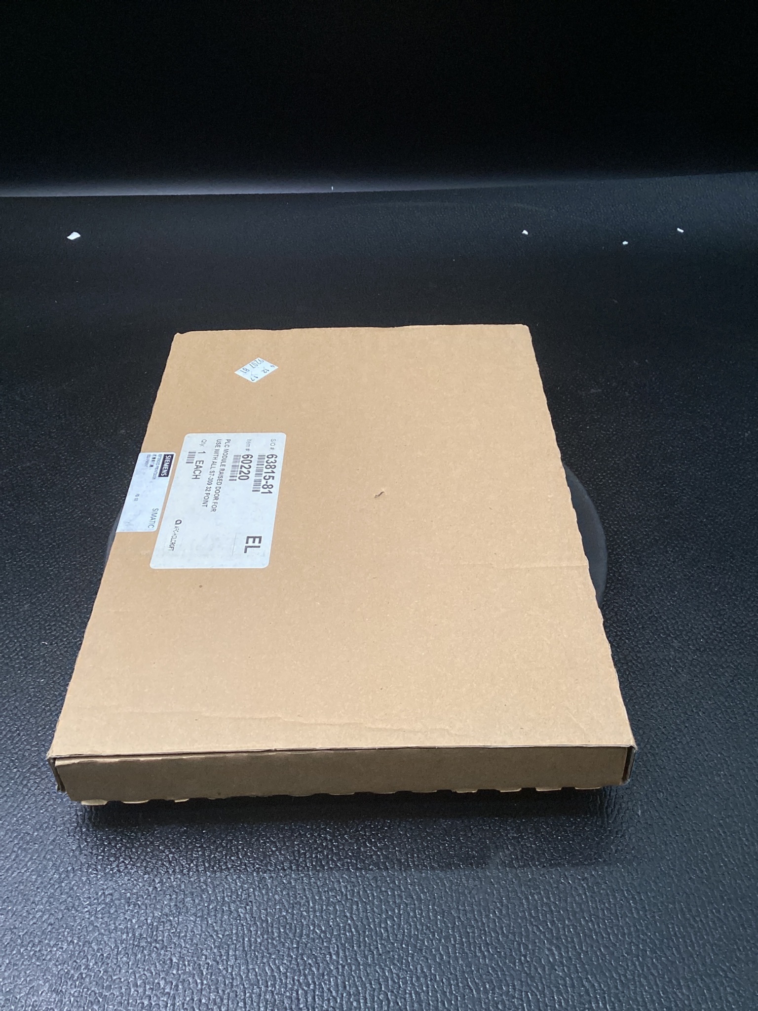SIEMENS 6ES7 328-0AA00-7AA0 SIMATIC S7-300 Front Door Module NEW 3