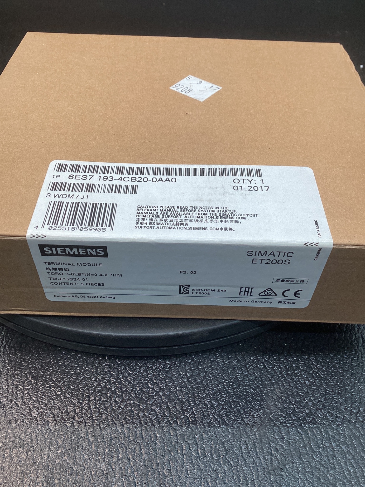 SIEMENS 6ES7 193-4CB20-0AA0 Terminal Module ET200S NEW 4