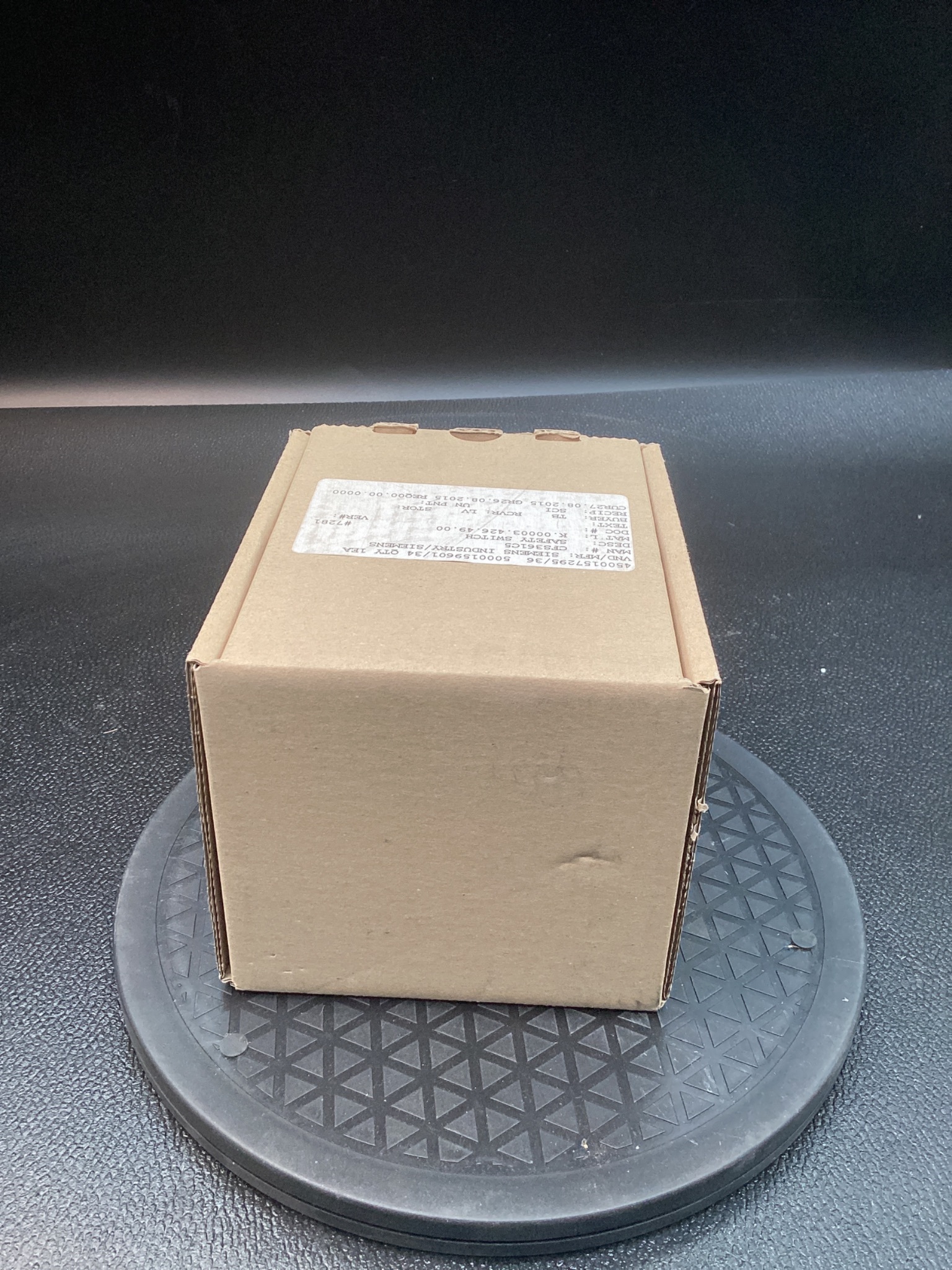 SIEMENS CFS361C5 Compact Fusible Switch 30A 600V 3PH NEW 2