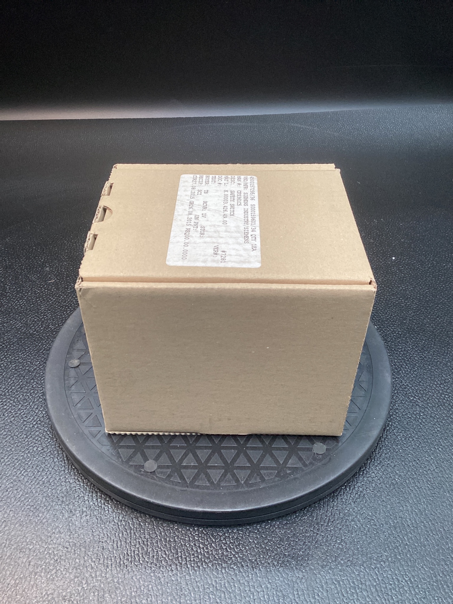 SIEMENS CFS361C5 Compact Fusible Switch 30A 600V 3PH NEW 3