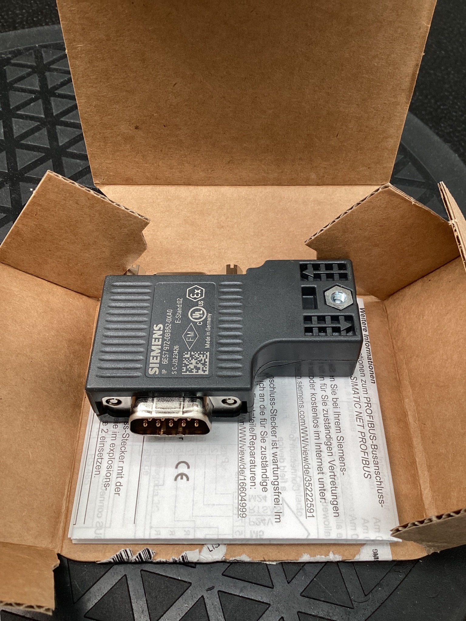 SIEMENS 6ES7 972-0BB52-0XA0 Profibus DP Bus Connector NEW 5