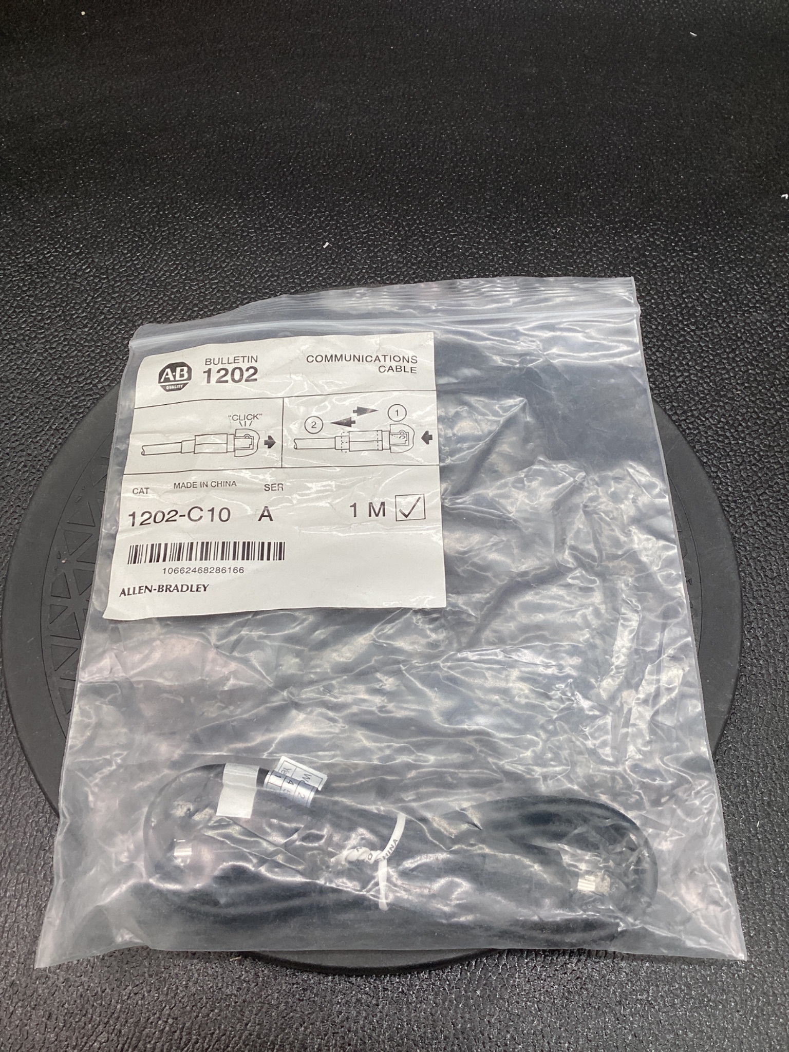 ALLEN BRADLEY 1202-C10 Communications Cable 1M NEW 0