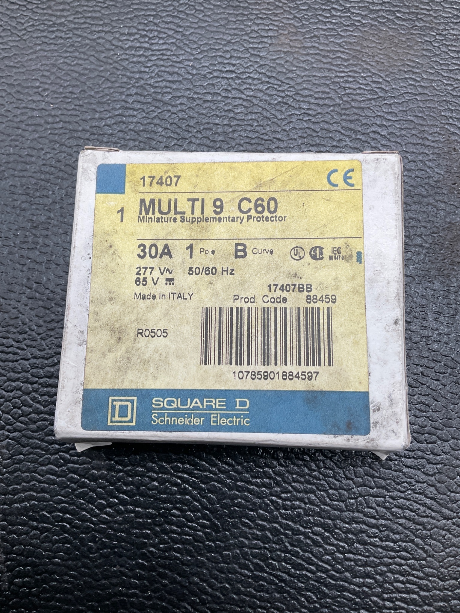 SQUARE D MULTI 9 C60 Miniature Circuit Breaker NEW 1