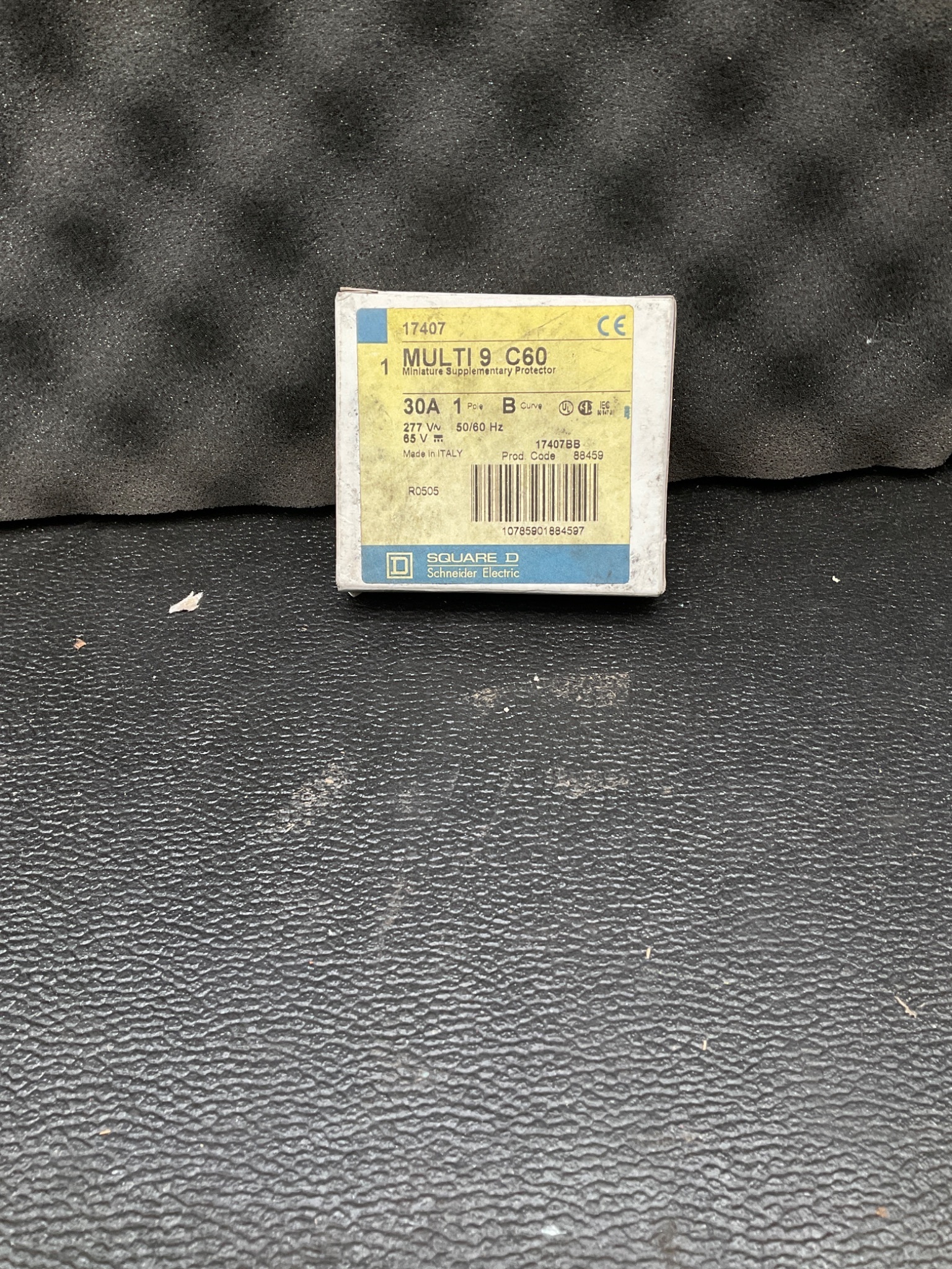 SQUARE D MULTI 9 C60 Miniature Circuit Breaker NEW 2