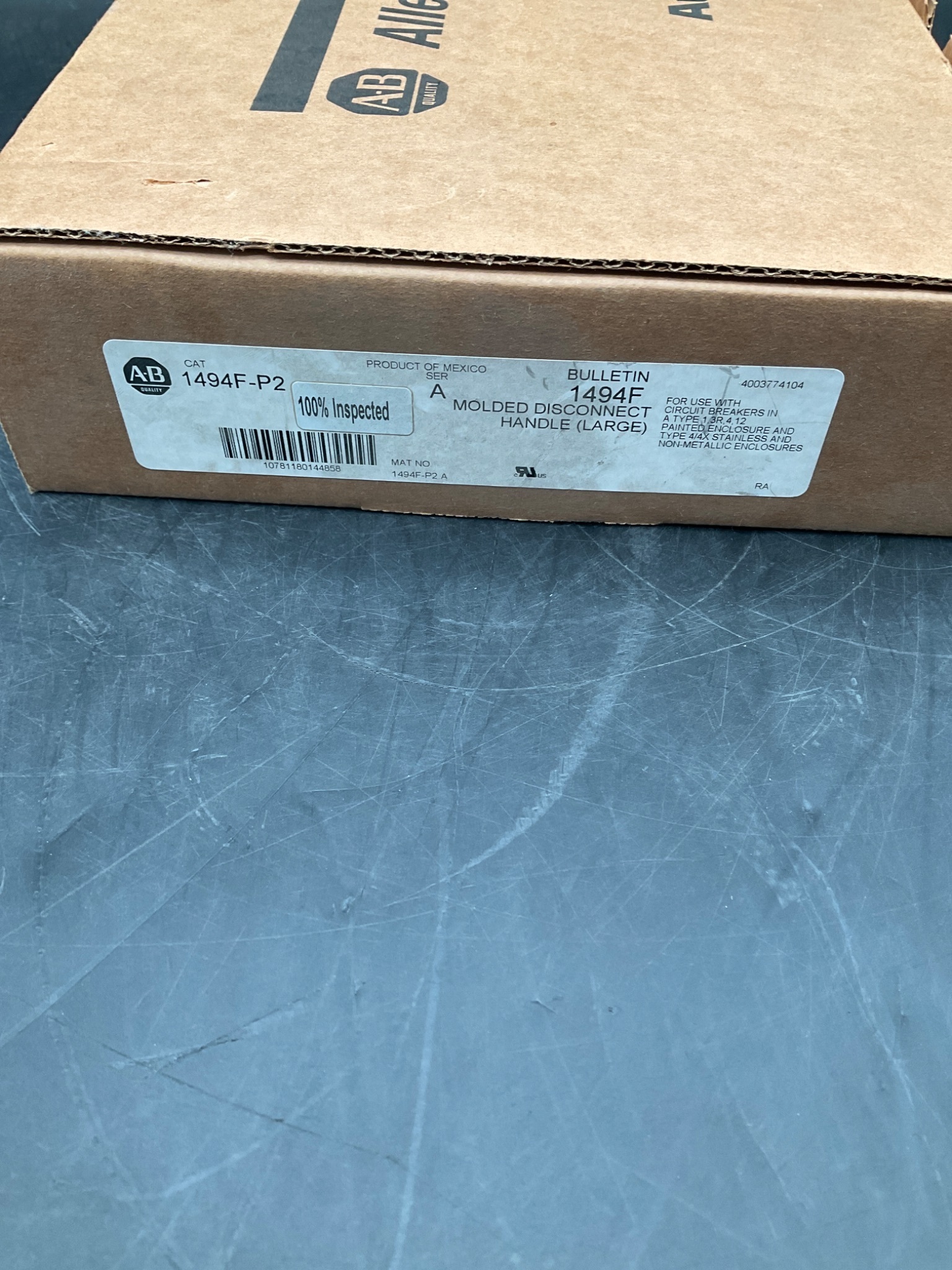 ALLEN BRADLEY 1494F-P2 Disconnect Switch Operating Mechanism NEW 2