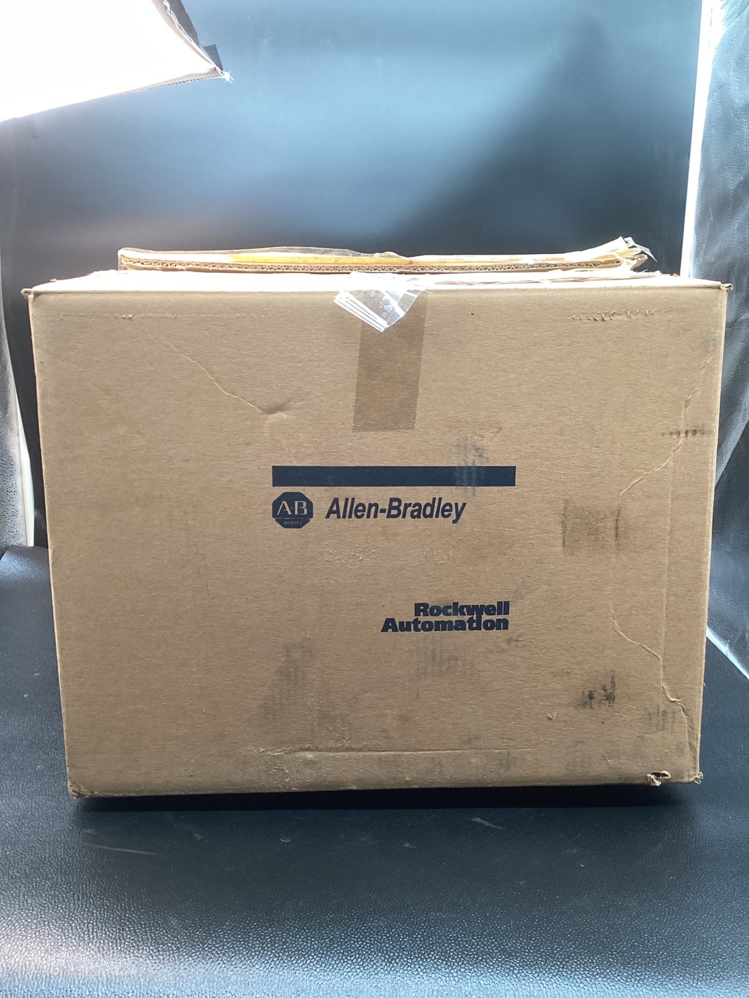 ALLEN BRADLEY 1494C-CM7 200A RH Disconnect Switch 6FT Cable Mechanism NEW 2