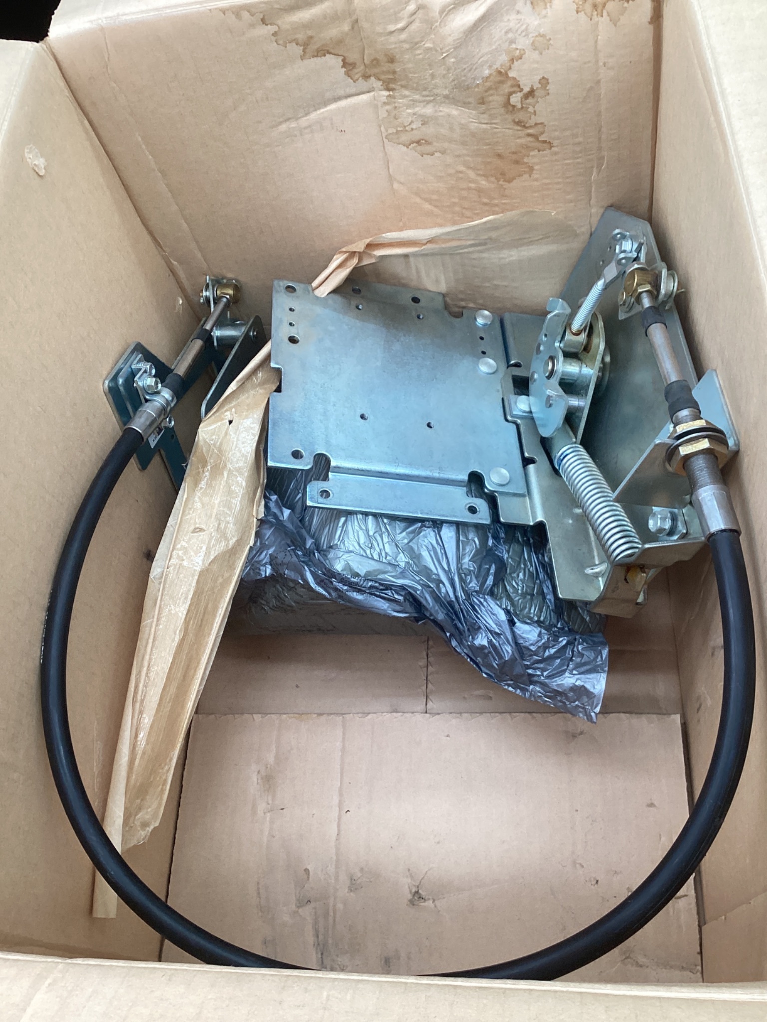 ALLEN BRADLEY 1494C-CM7 200A RH Disconnect Switch 6FT Cable Mechanism NEW 5
