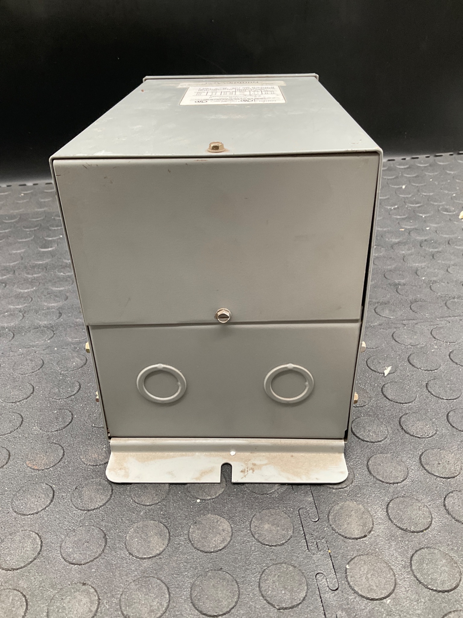 POWERTRAN PT600-2K Enclosed Transformer 2KVA 480V - 120V 1PH USED 2
