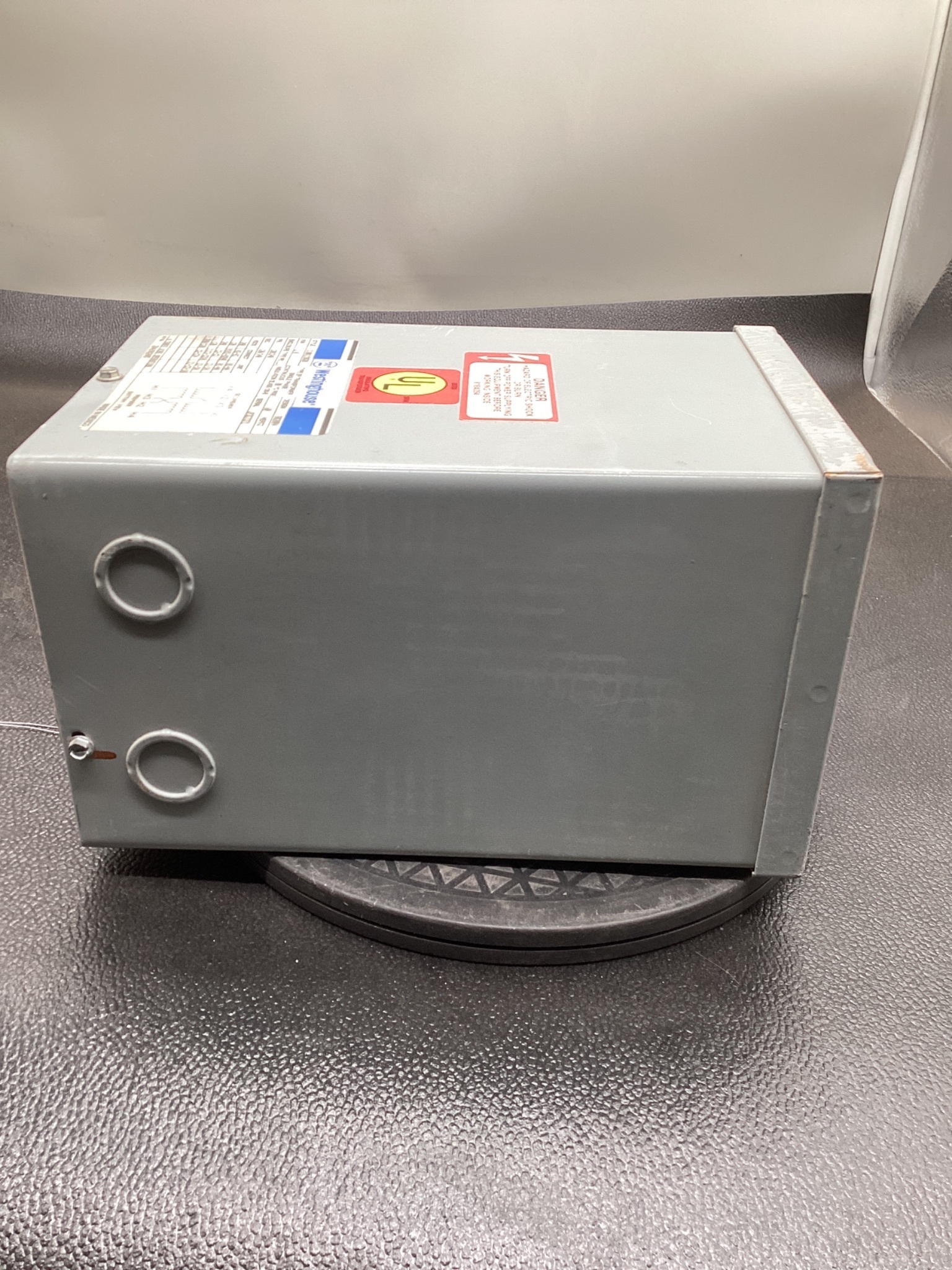 WESTINGHOUSE S10N11S02N 2KVA Transformer 120x240V - 120/240V USED 1