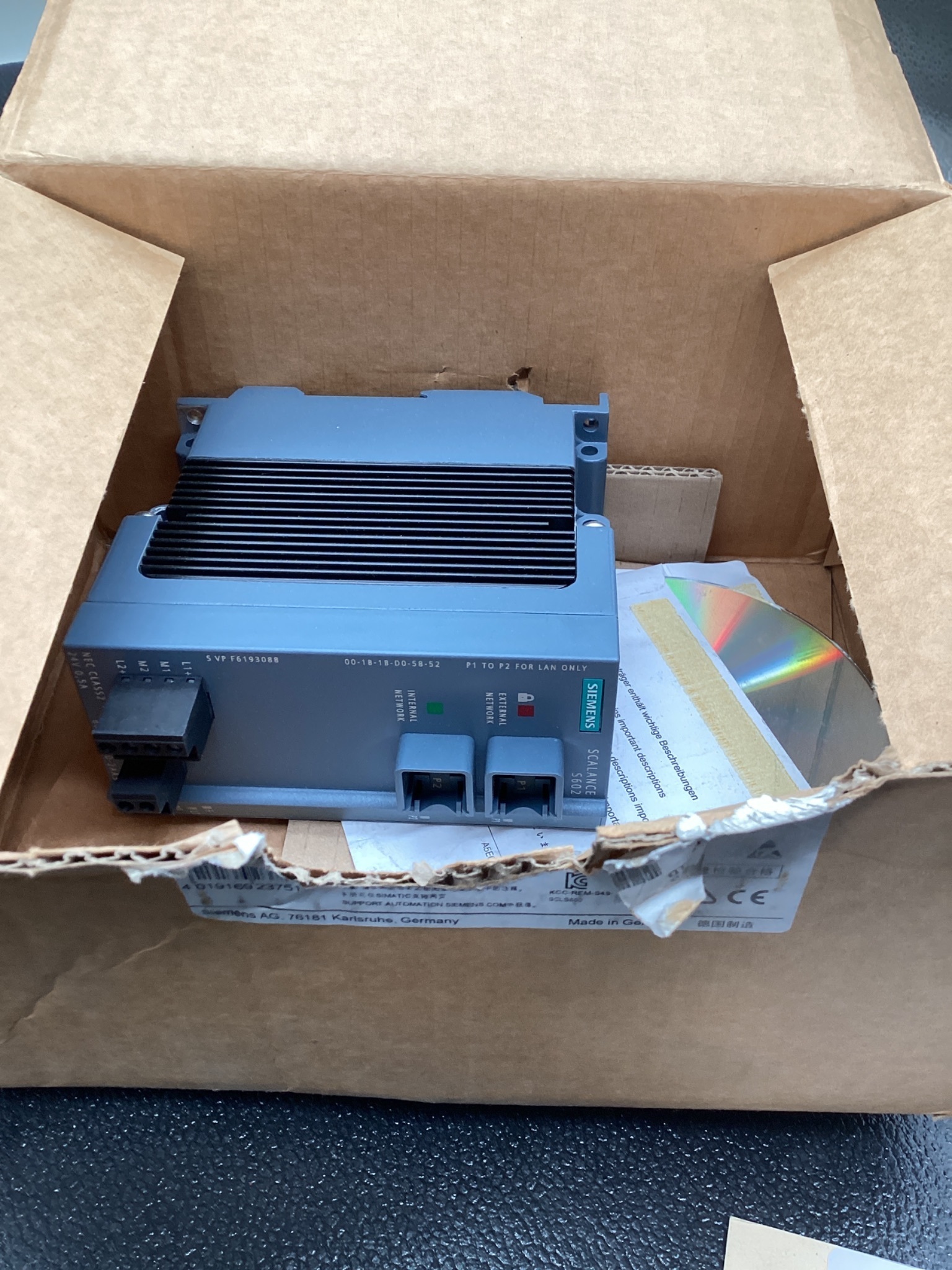 SIEMENS 6GK5602-0BA10-2AA3 SCALANCE NET Security Module NEW 3