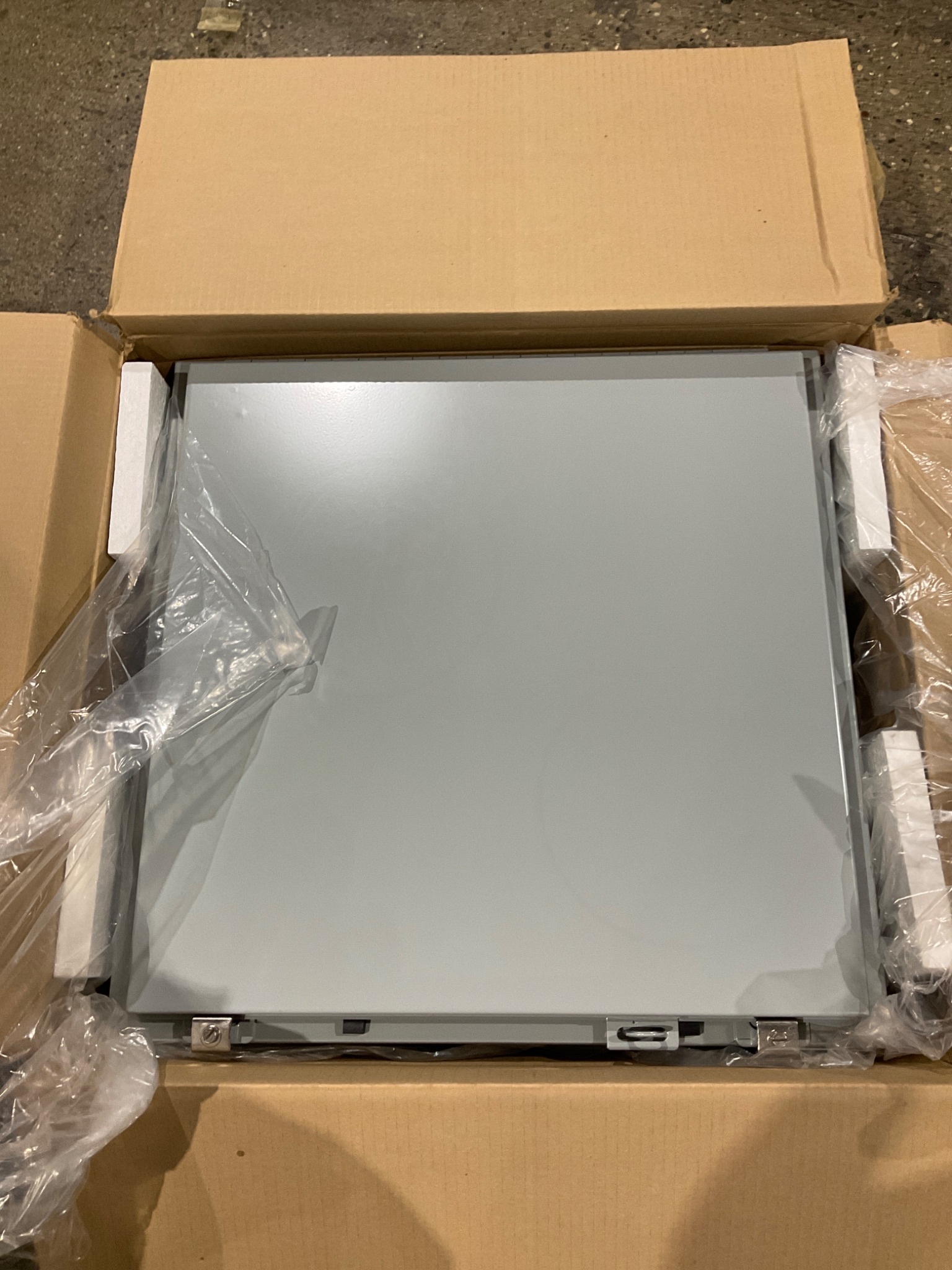 HAMMOND MANUFACTURING 1418J10 Steel Enclosure 24x24x10 NEW 2