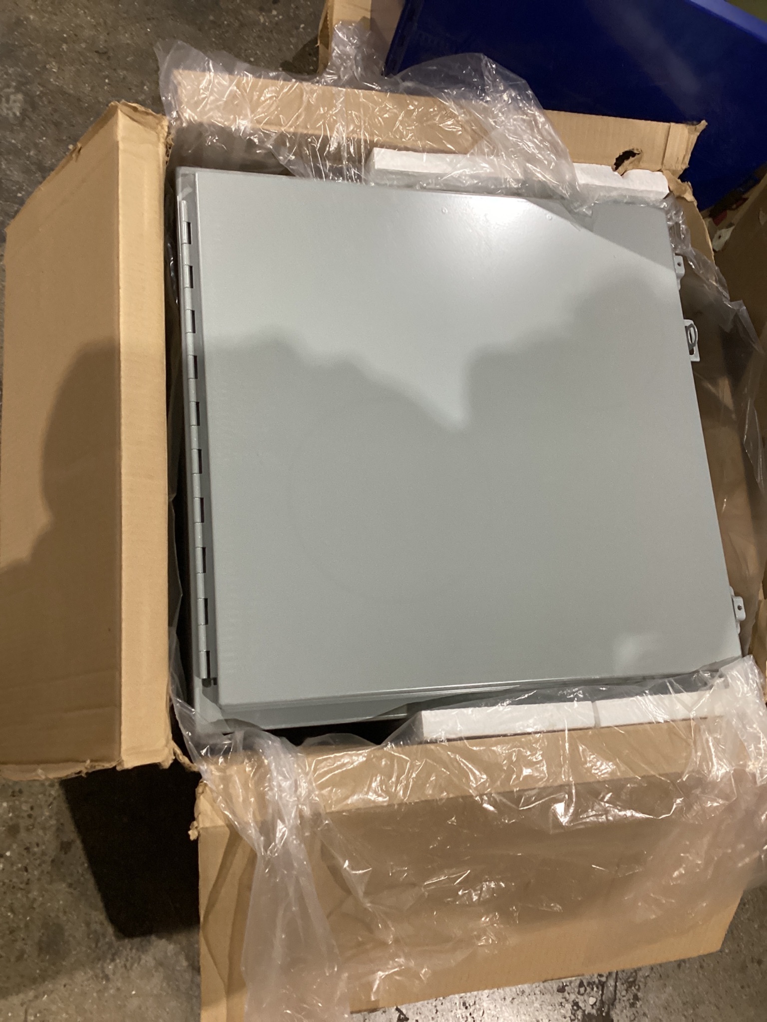 HAMMOND MANUFACTURING 1418J10 Steel Enclosure 24x24x10 NEW 0