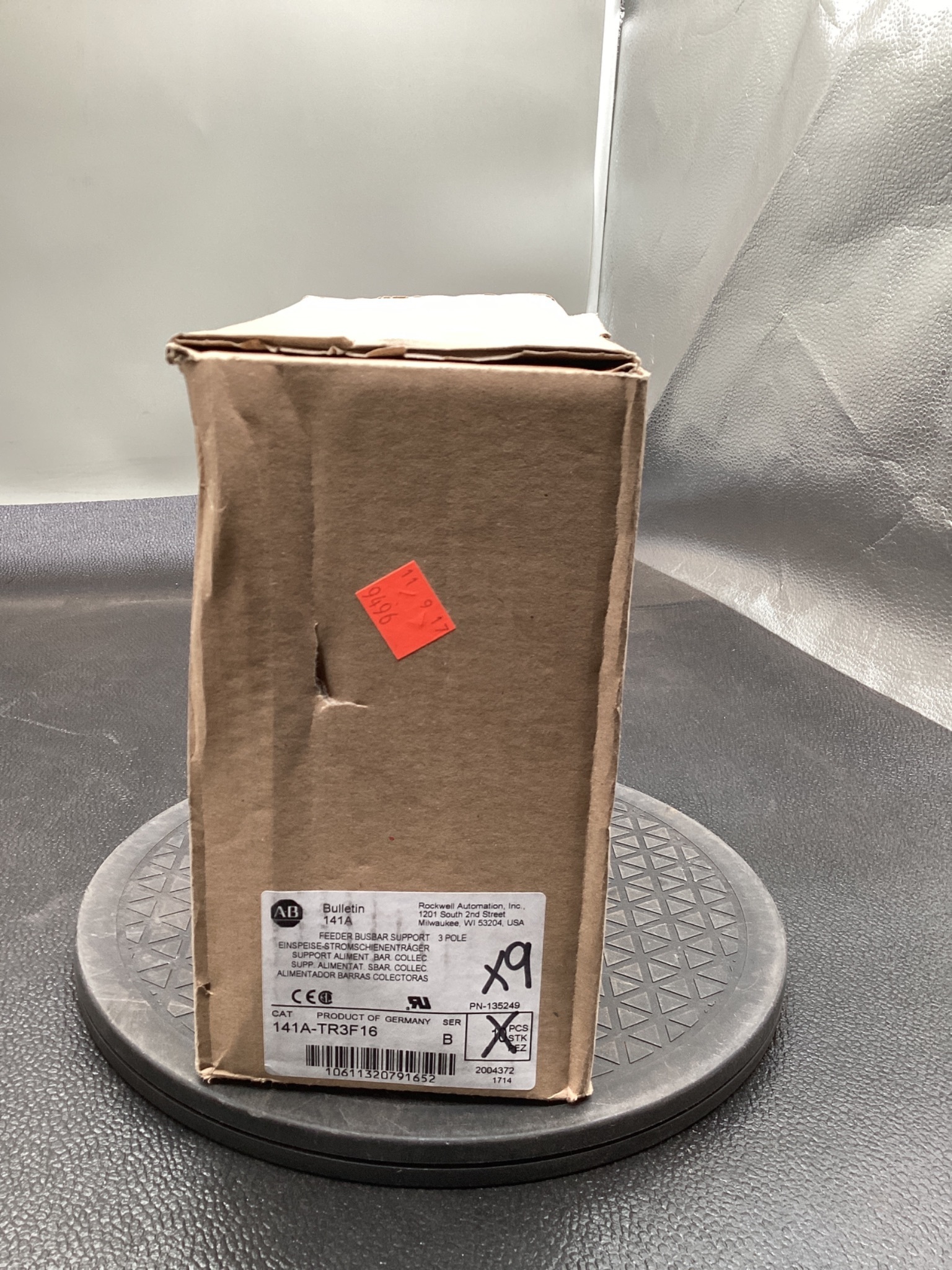 ALLEN BRADLEY 141A-TR3F16 Feeder Busbar Support 3 Pole NEW (LOT OF 9) 0