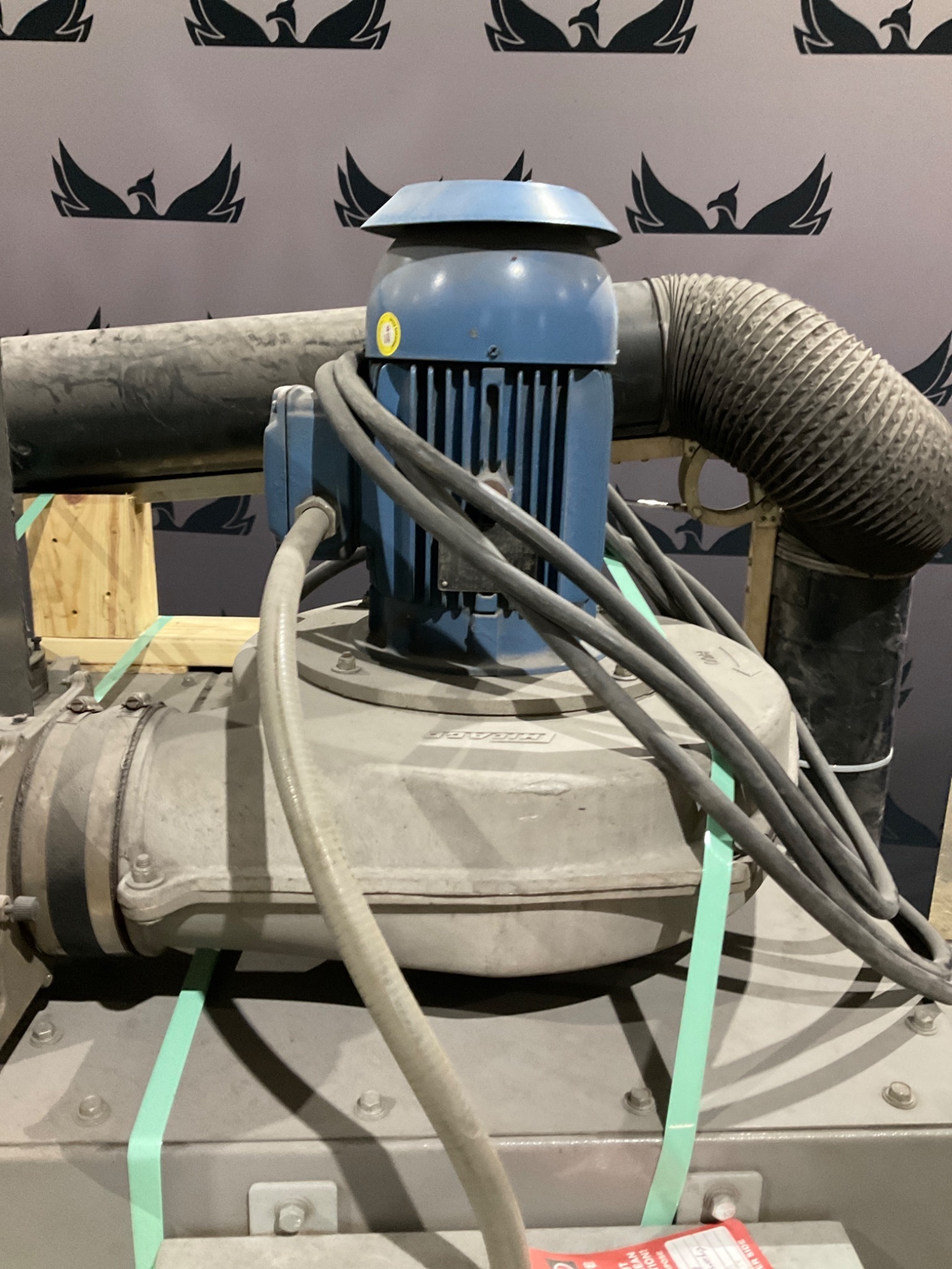 UNITED AIR SPECIALISTS SFC-2-1-DD Dust Collector 5HP 460V USED 4