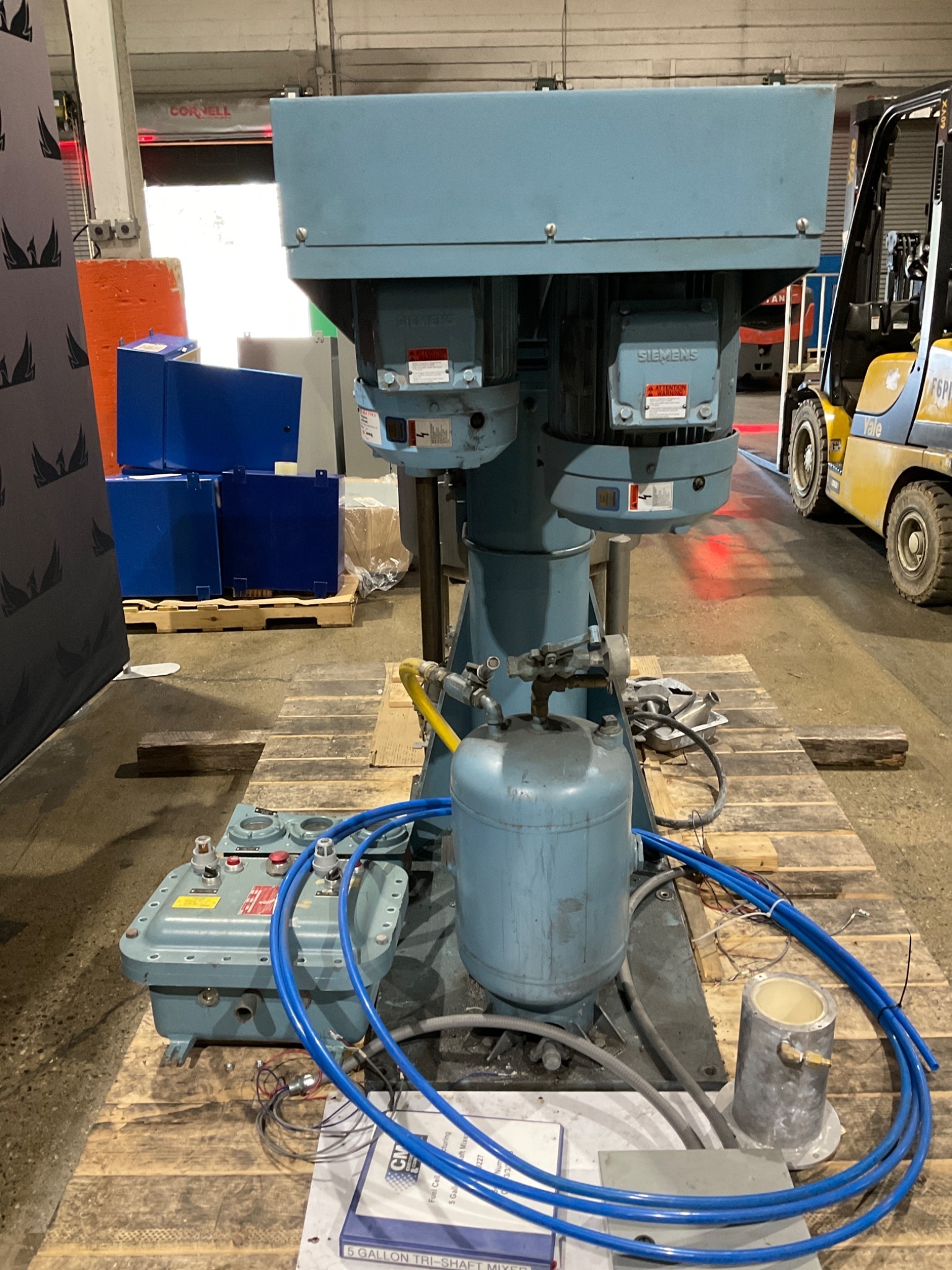 PREMIER MILL ESD/V-10/5 Industrial Mixer 10HP + 5HP 460V USED 0
