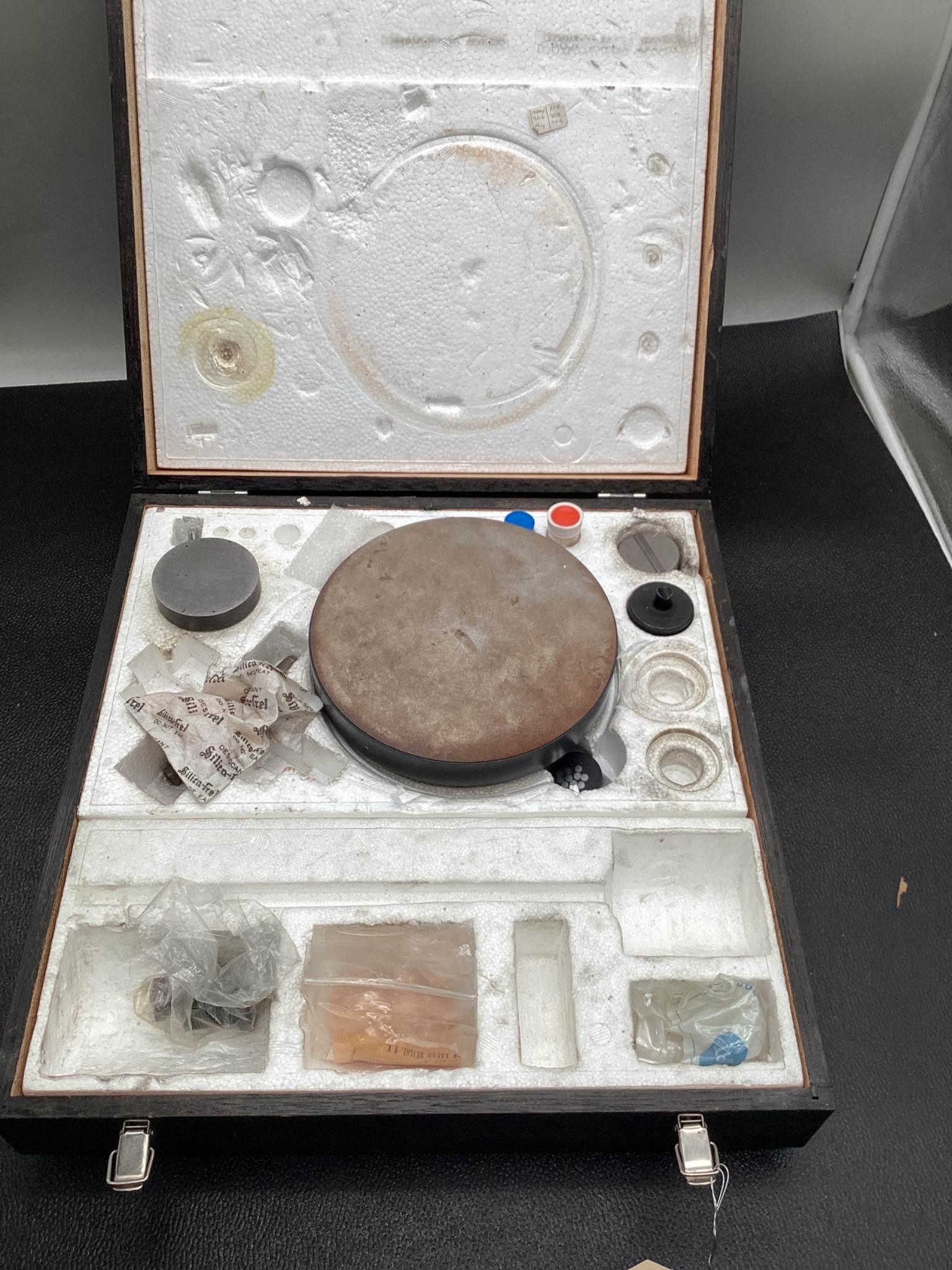LECO RT-120-A 1986 Hardness Test Block Kit USED AS-IS 3