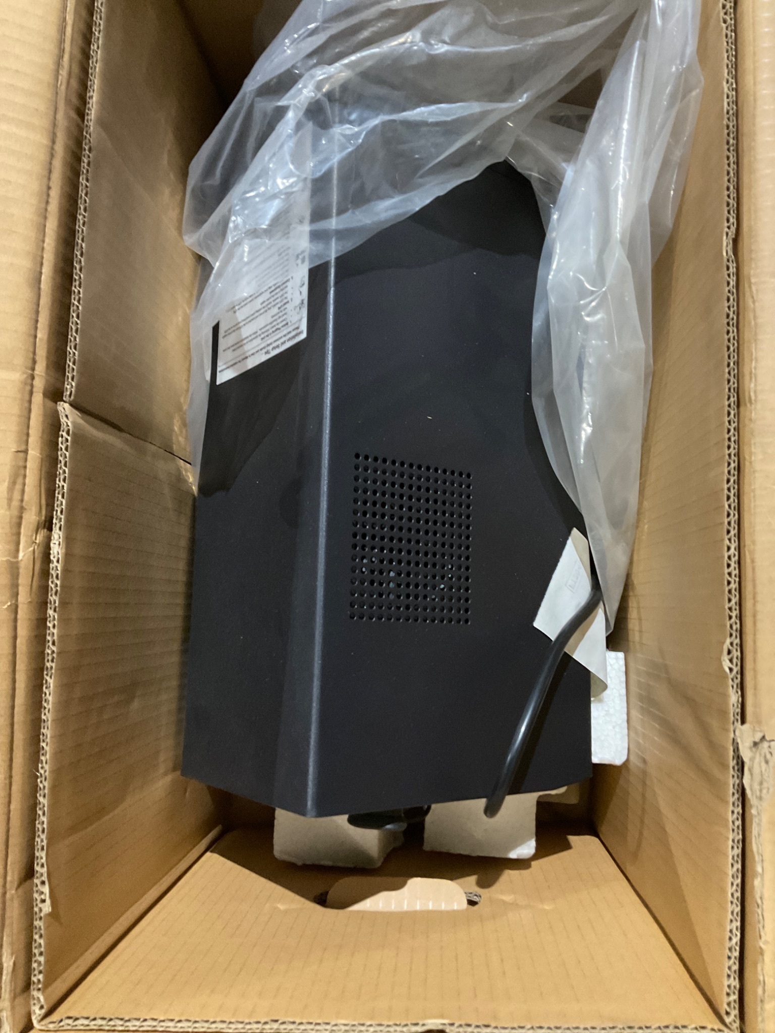 APC SUA1500 Smart-UPS 1500VA 120V Tower NEW 3
