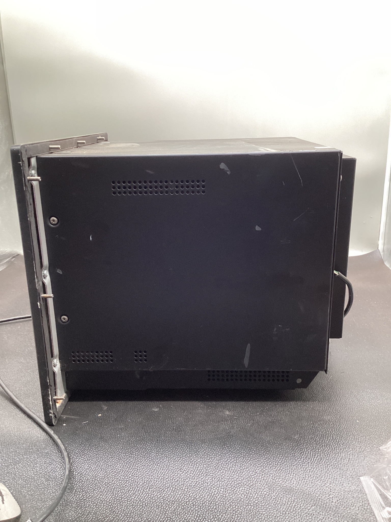 ALLEN BRADLEY 2711E-T1406X PanelView 1400E Touch Terminal USED 1