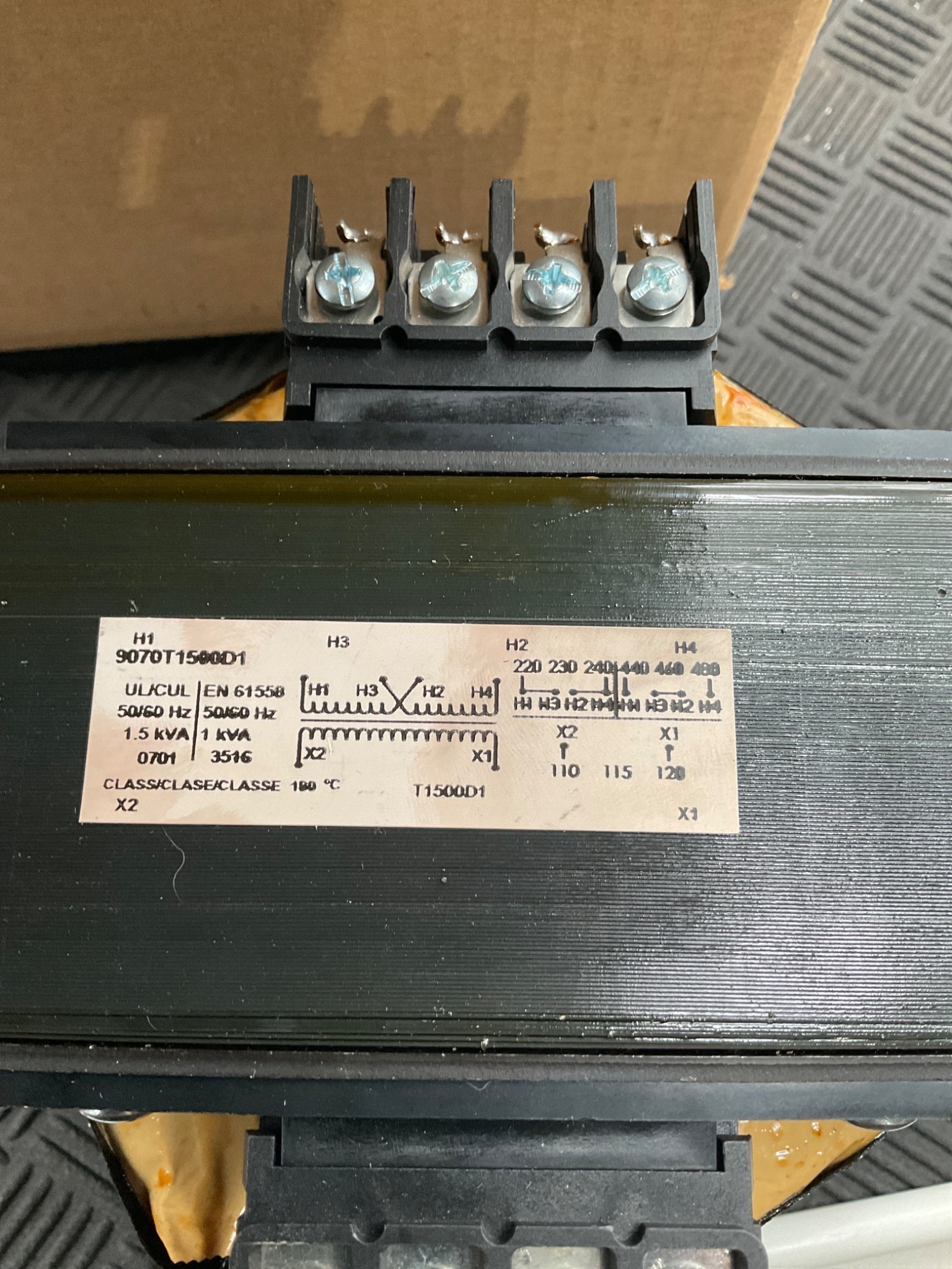 SQUARE D 9070T1500D1 Control Transformer 1500VA NEW 3