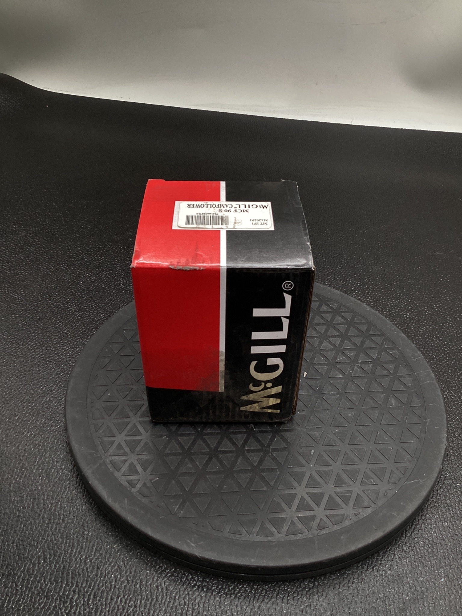 MCGILL MCF 90S Cam Follower Bearing NEW 2