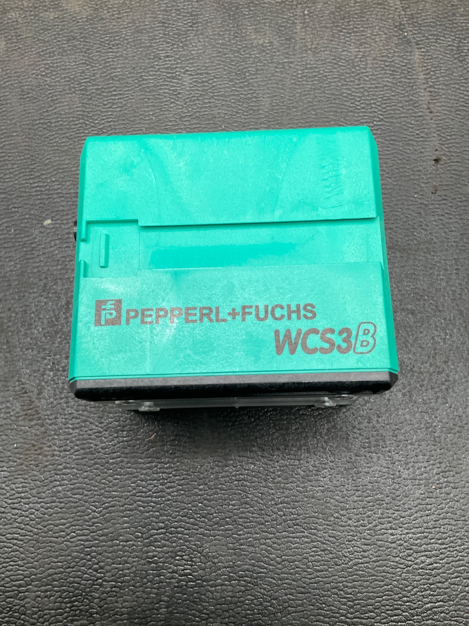 PEPPERL+FUCHS 199290-0010 WCS3B-LS221 Read Head Sensor NEW 4