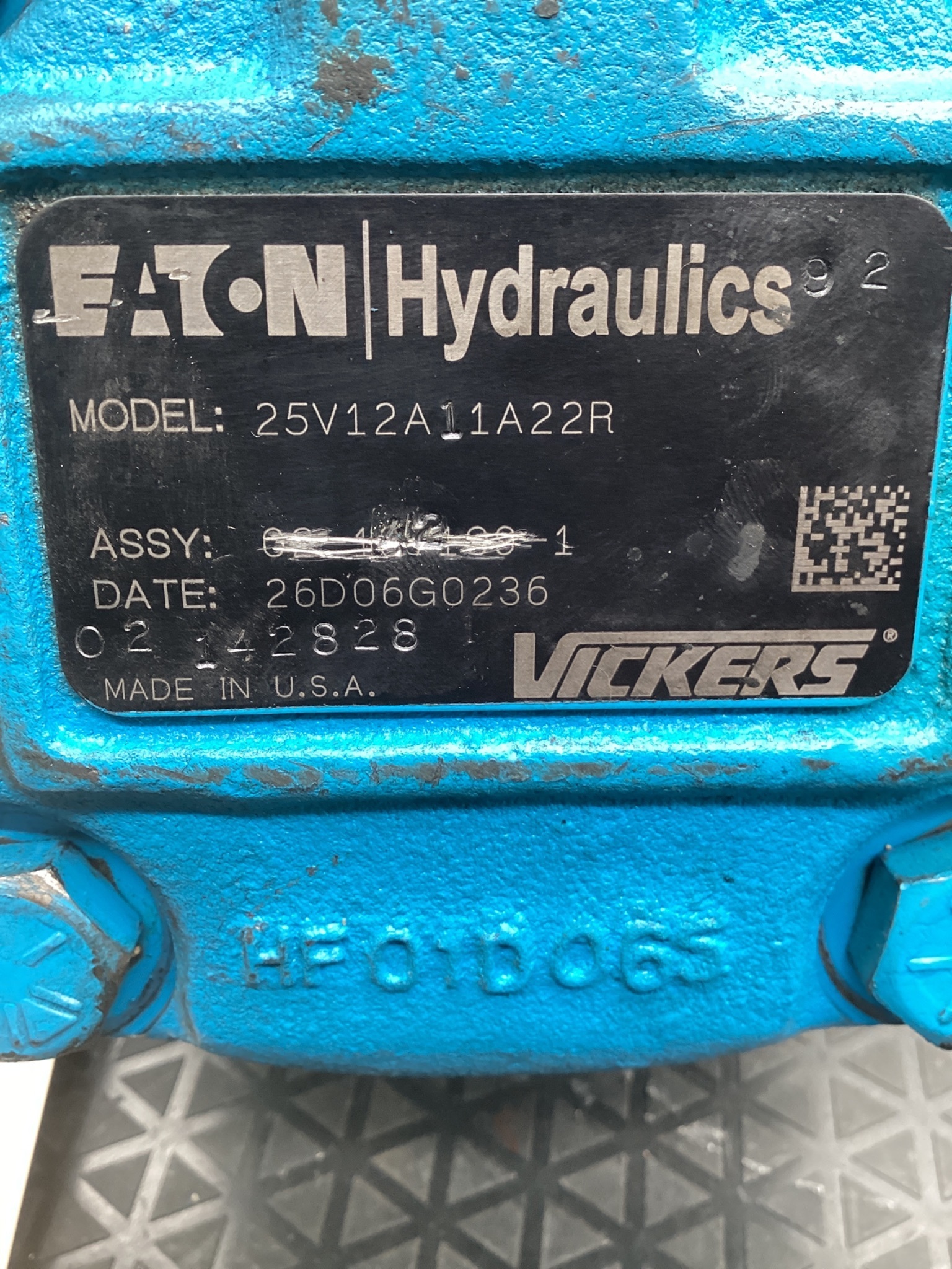 EATON 25V12A11A22R Hydraulic Vane Pump USED 5
