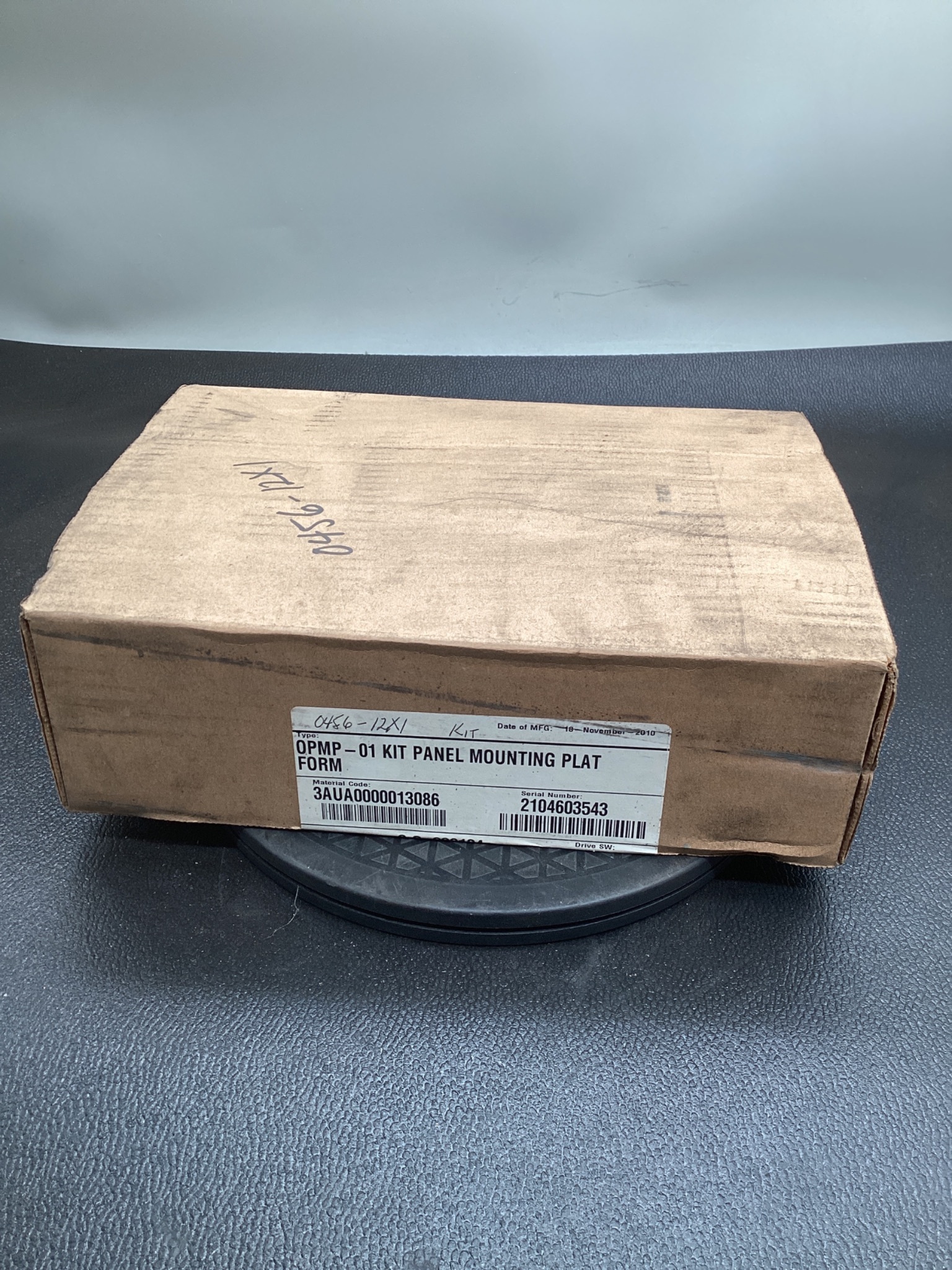 ABB OPMP-01 Kit Panel Mounting Platform NEW 0