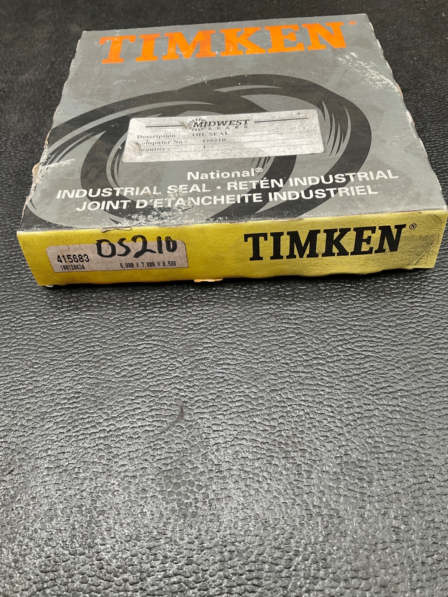 TIMKEN 415683 Nitrile Oil Seal 6in x 7.007in x 0.5in NEW 2