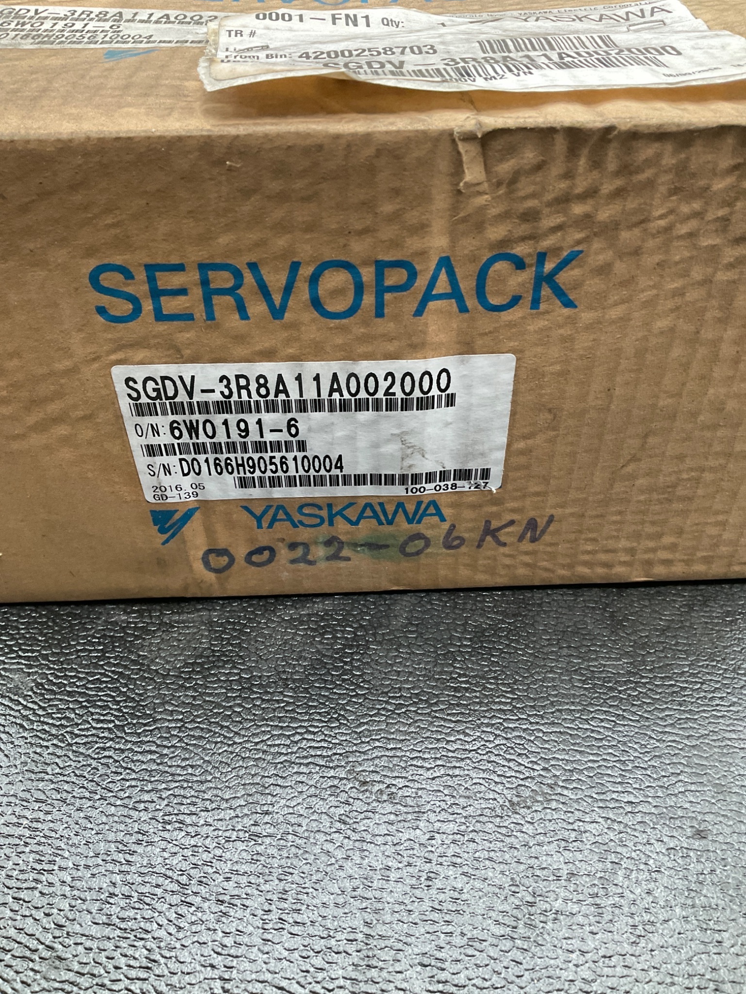 YASKAWA SGDV-3R8A11A002000 Sigma-5 Servo Drive 500W 200V Mechatrolink-II NEW 1